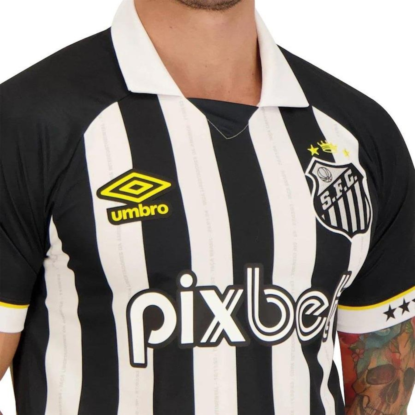 Camisa do Santos 2 2023 Umbro - Masculina - Foto 3