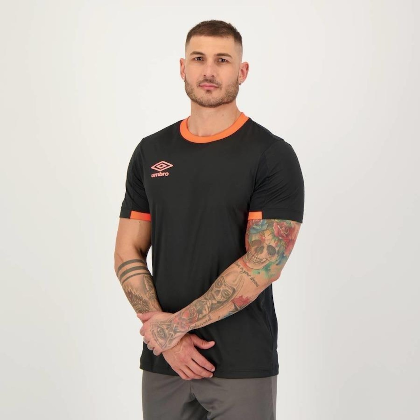 Camiseta Umbro Drop - Masculina - Foto 1