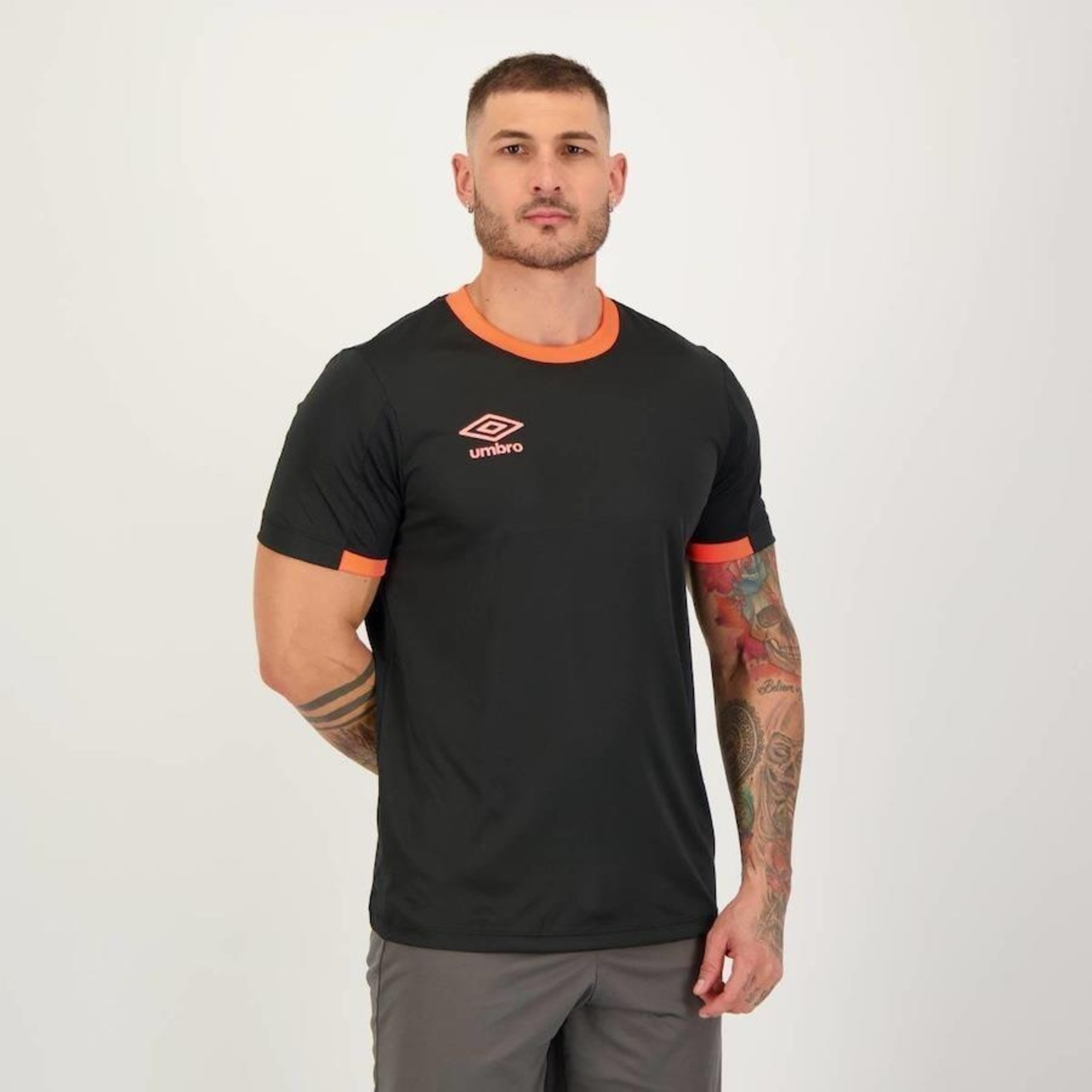 Camiseta Umbro Drop - Masculina - Foto 2