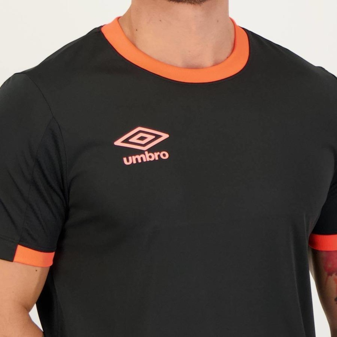 Camiseta Umbro Drop - Masculina - Foto 5