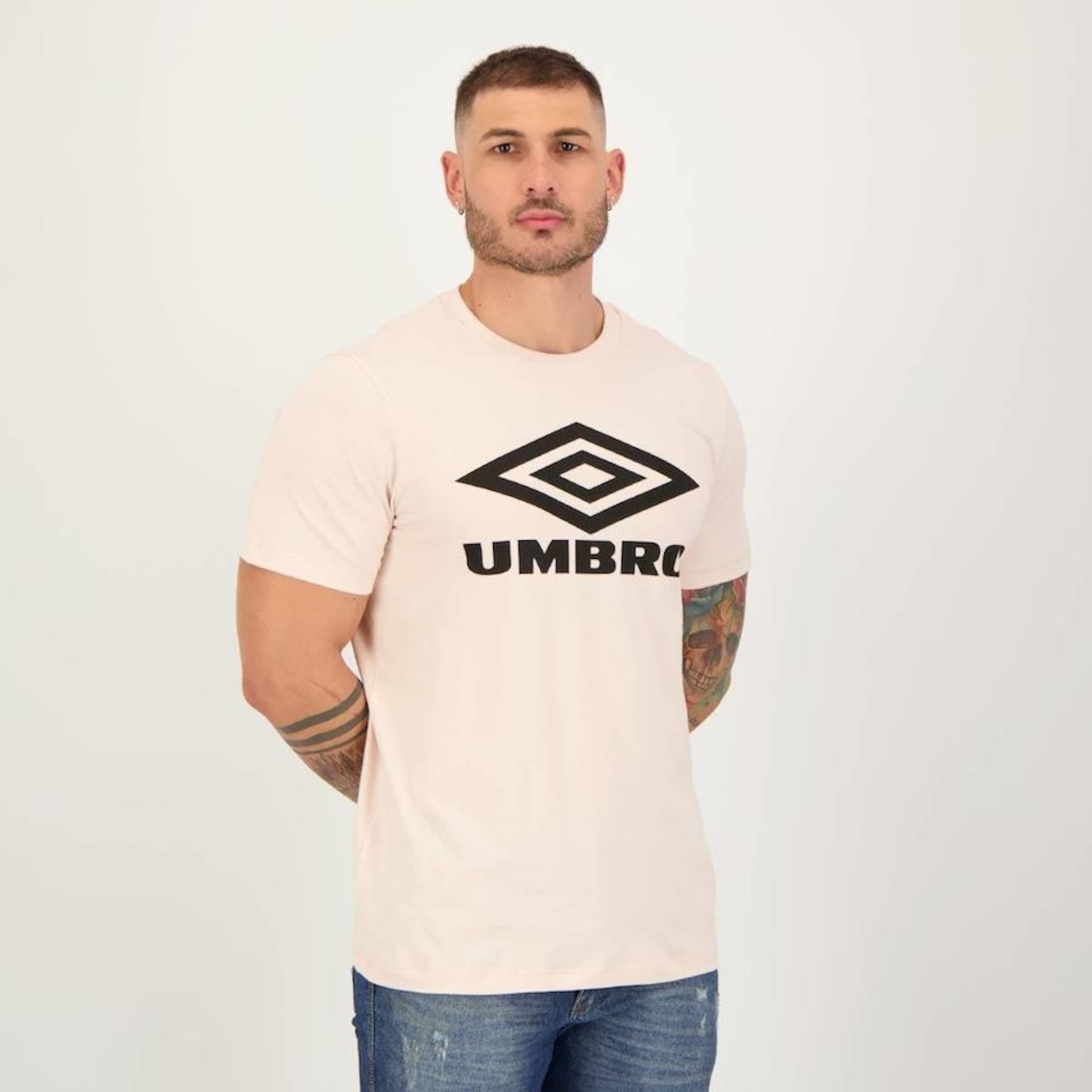 Camiseta Umbro Large Logo Duo - Masculina - Foto 2