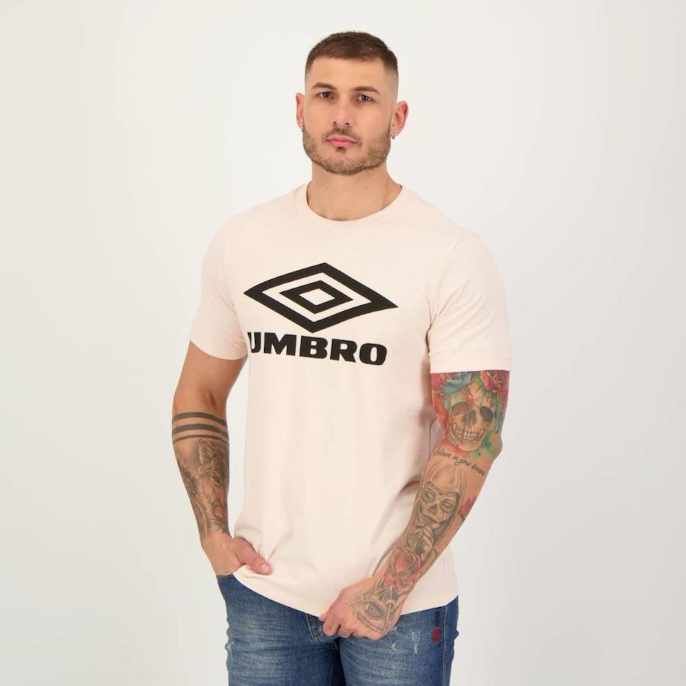 Camiseta Umbro Large Logo Duo - Masculina - Foto 5