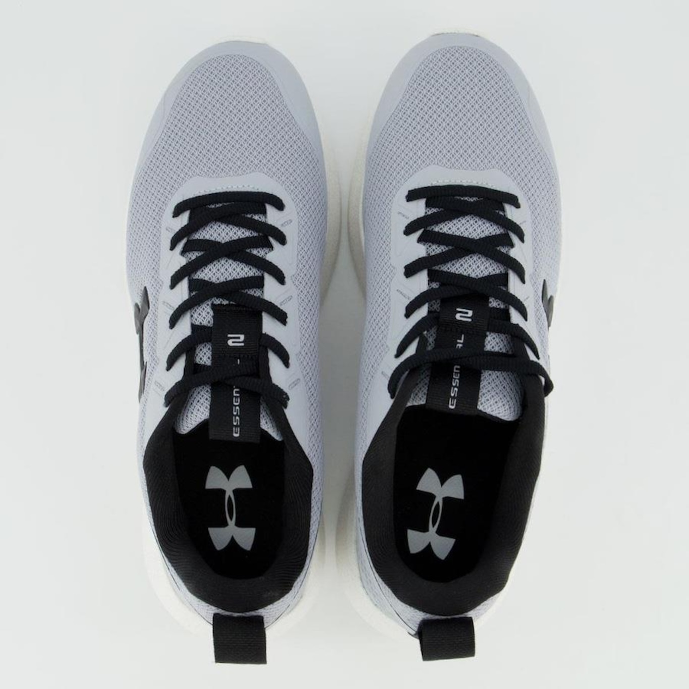 Tênis Under Armour Charged Essential - Masculino - Foto 4