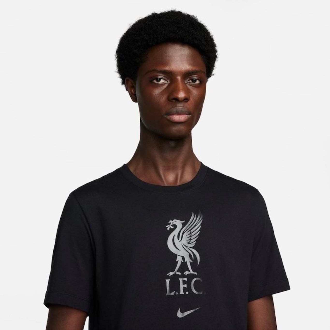 Camiseta Liverpool Nike - Masculina - Foto 3