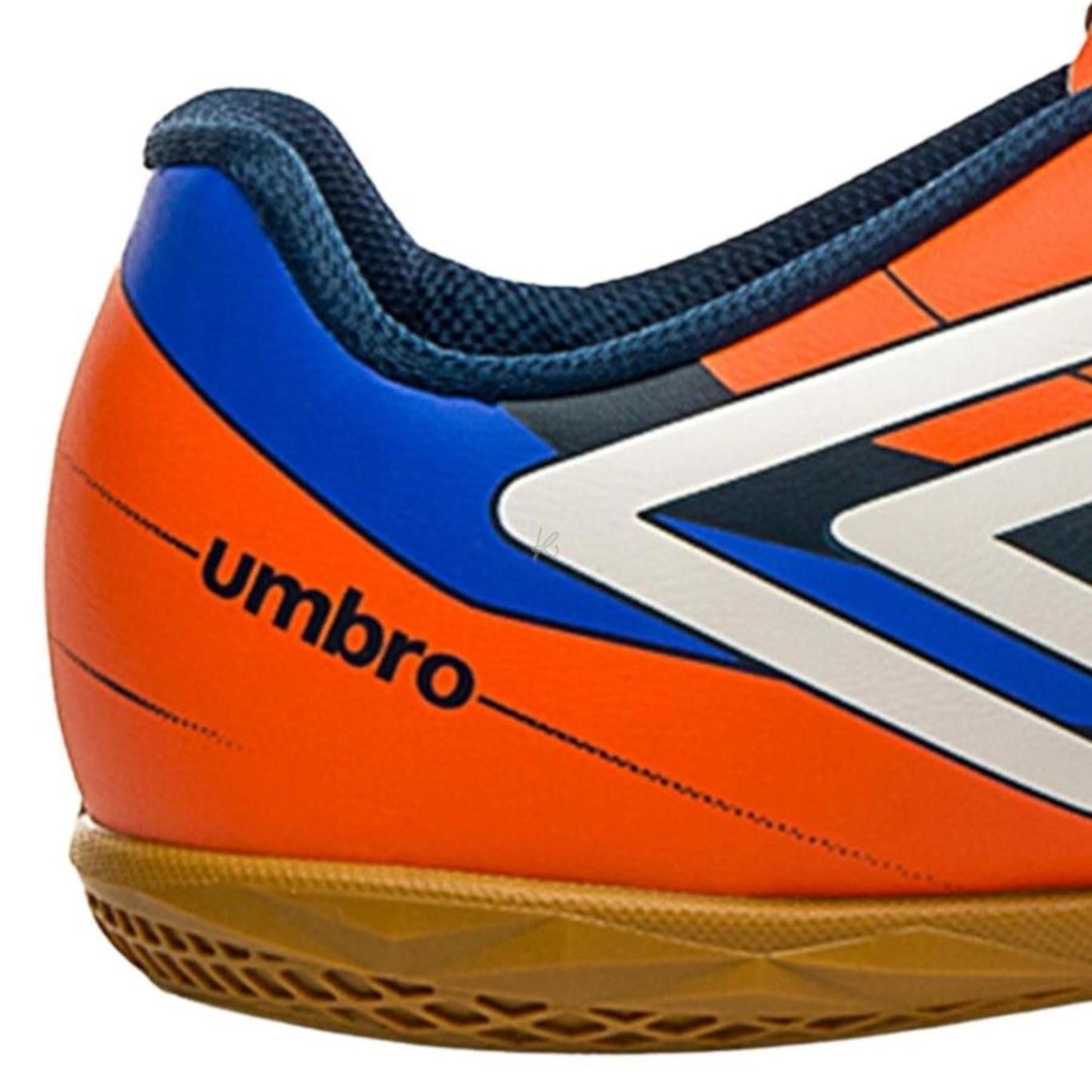 Chuteira Futsal Umbro Prisma + Meias Originais - Adulto - Foto 3