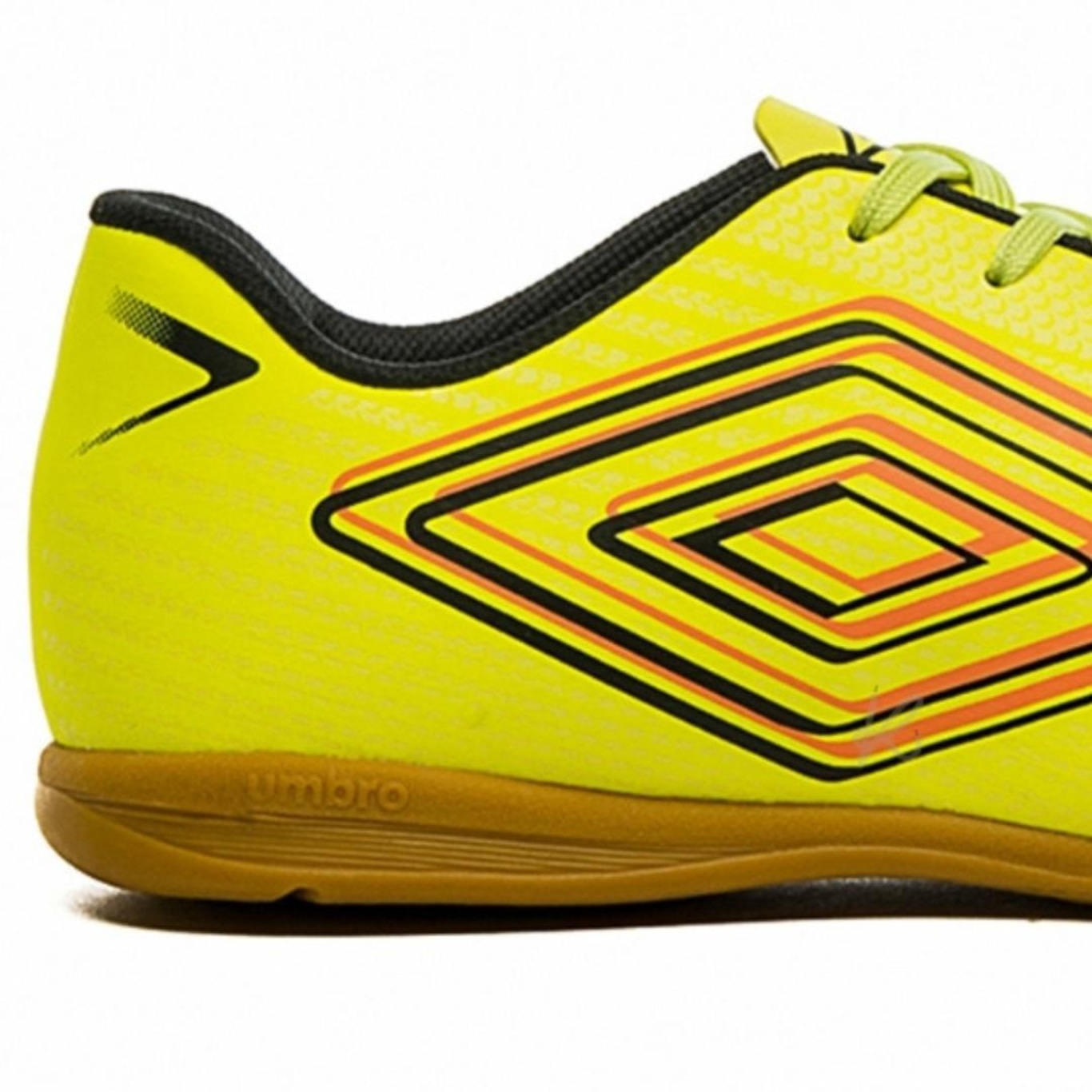 Chuteira Futsal Umbro Arcade + Meias - Adulto - Foto 3