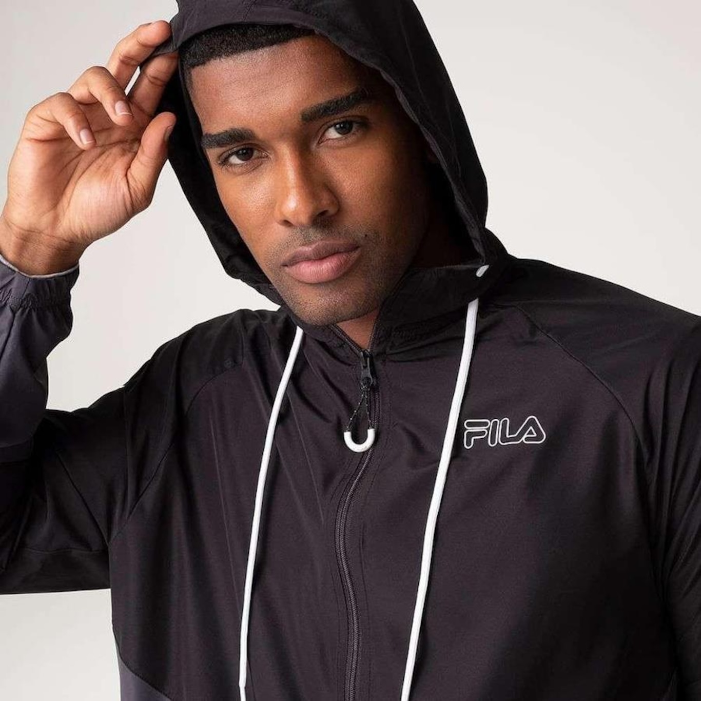 Jaqueta com Capuz Fila Curve - Masculina - Foto 3