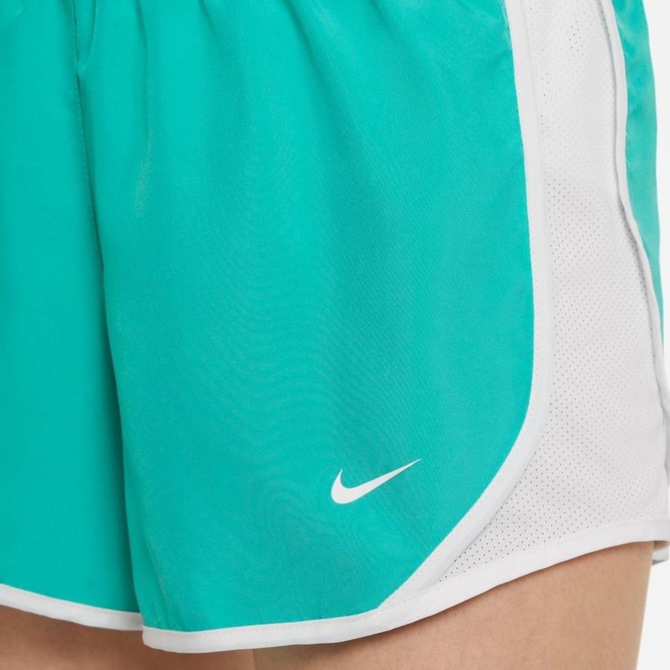 Shorts Nike Tempo Running Feminino