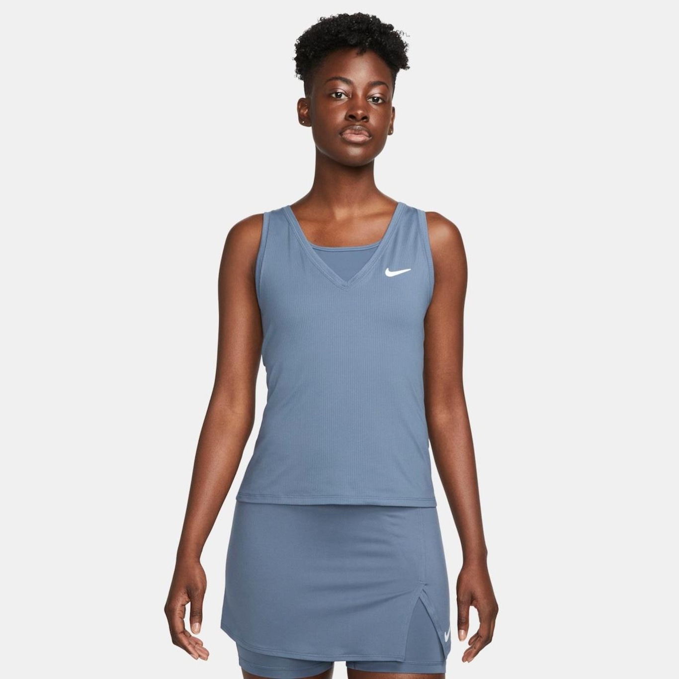 Camiseta Regata Nikecourt - Feminina - Foto 1