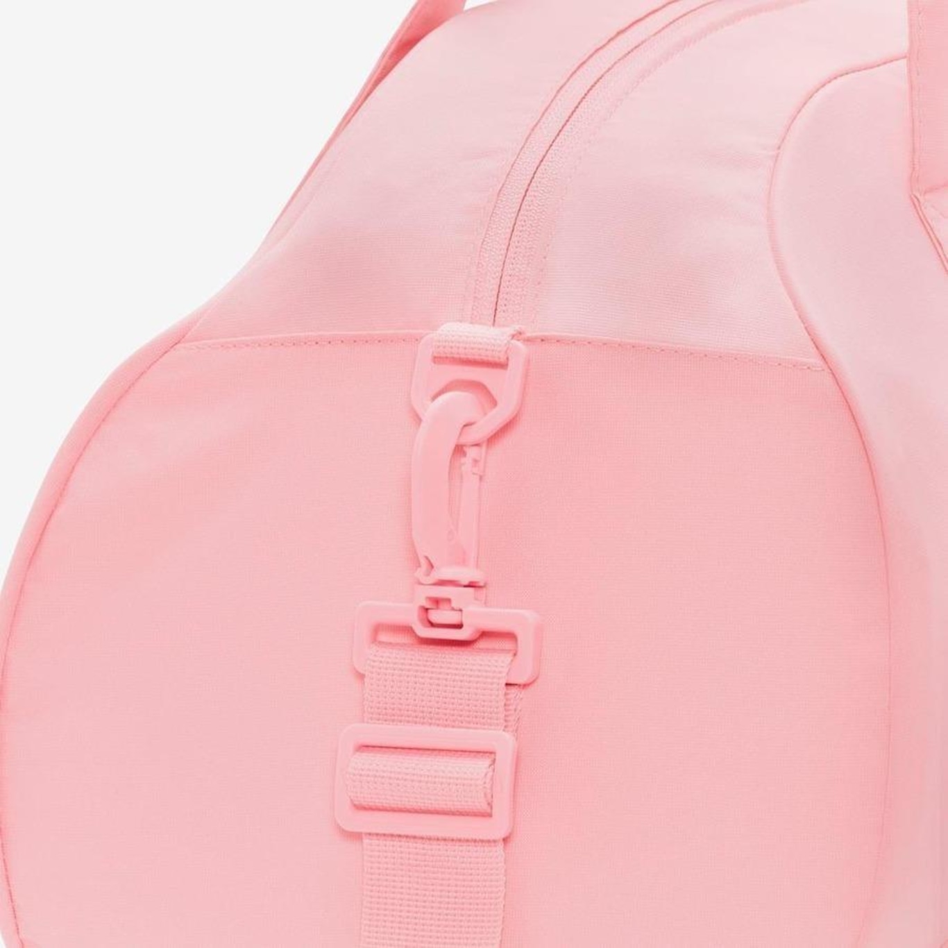 Light pink nike duffel hot sale bag