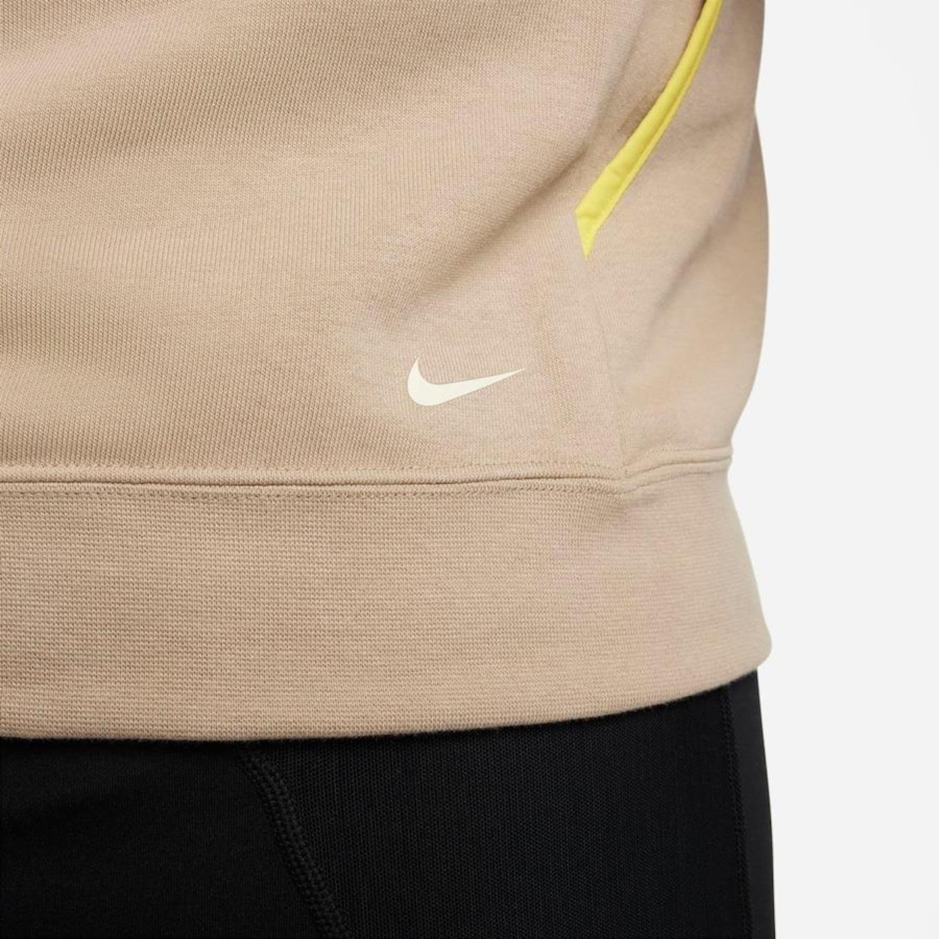 Blusão com Capuz Nike Trail - Masculino - Foto 3