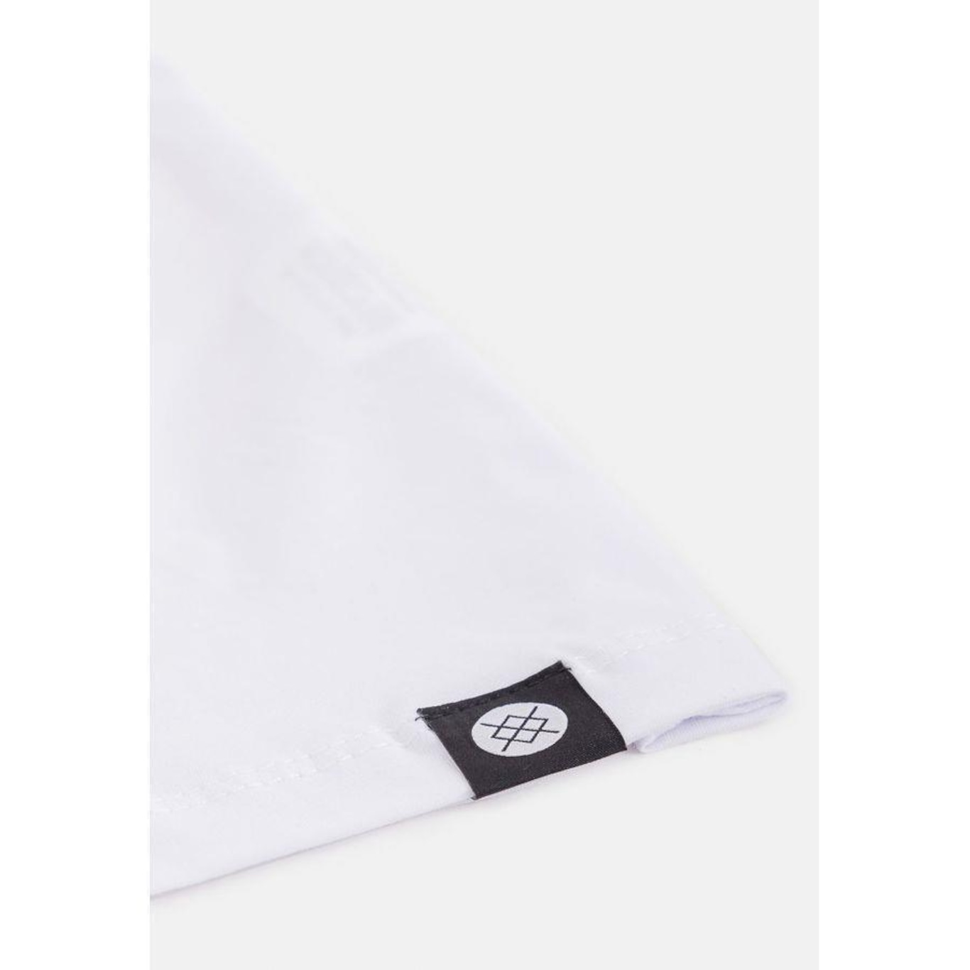 Camiseta Blanca Con Mangas Largas Blancas Imagen De Plantilla Simulada