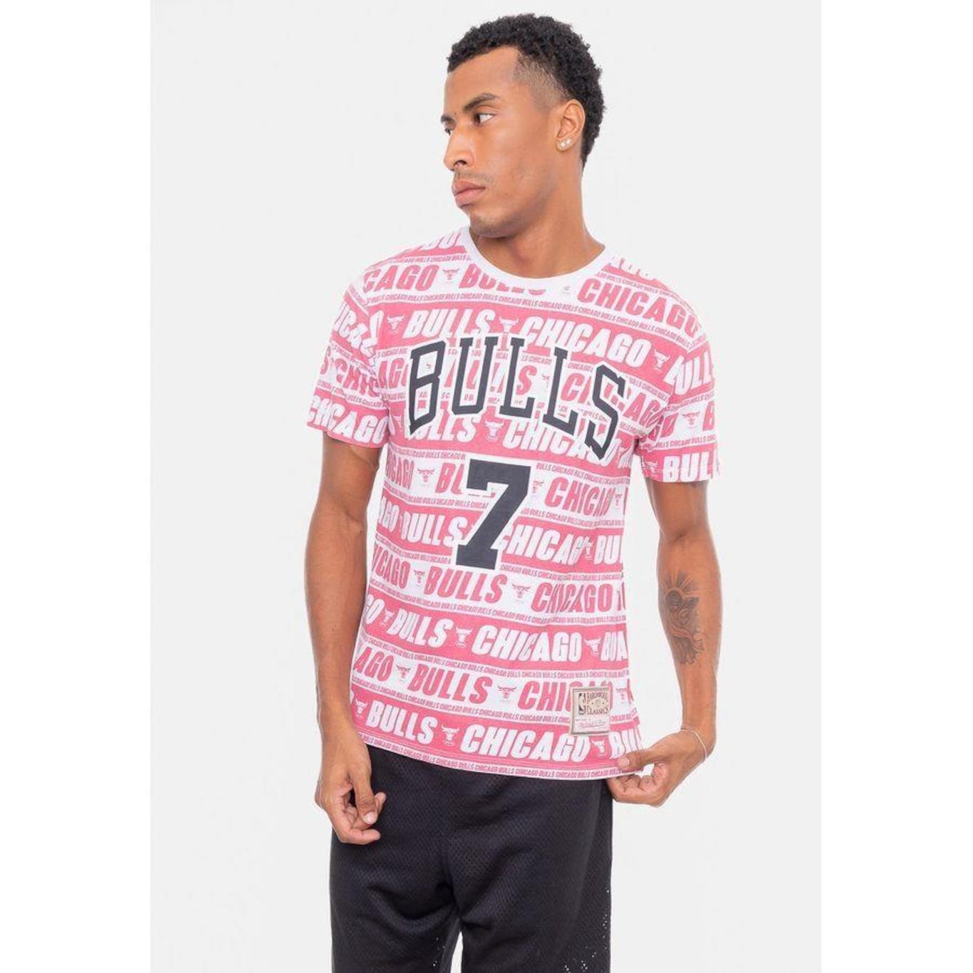 Camiseta Mitchell & Ness Especial Chicago Bulls - Masculina - Foto 1