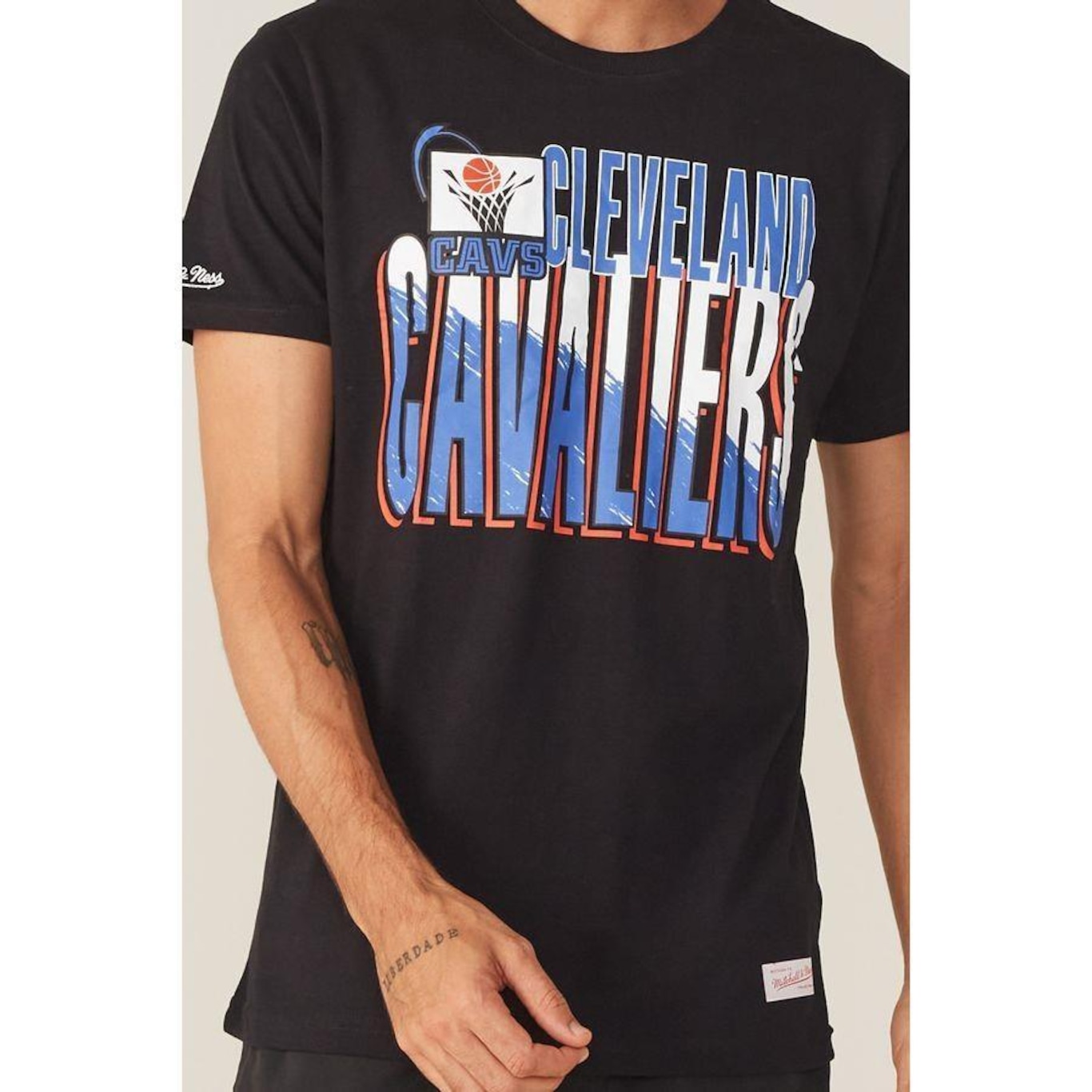 Camiseta Mitchell & Ness Estampada Scribble Fill Cleveland Cavaliers - Masculina - Foto 2