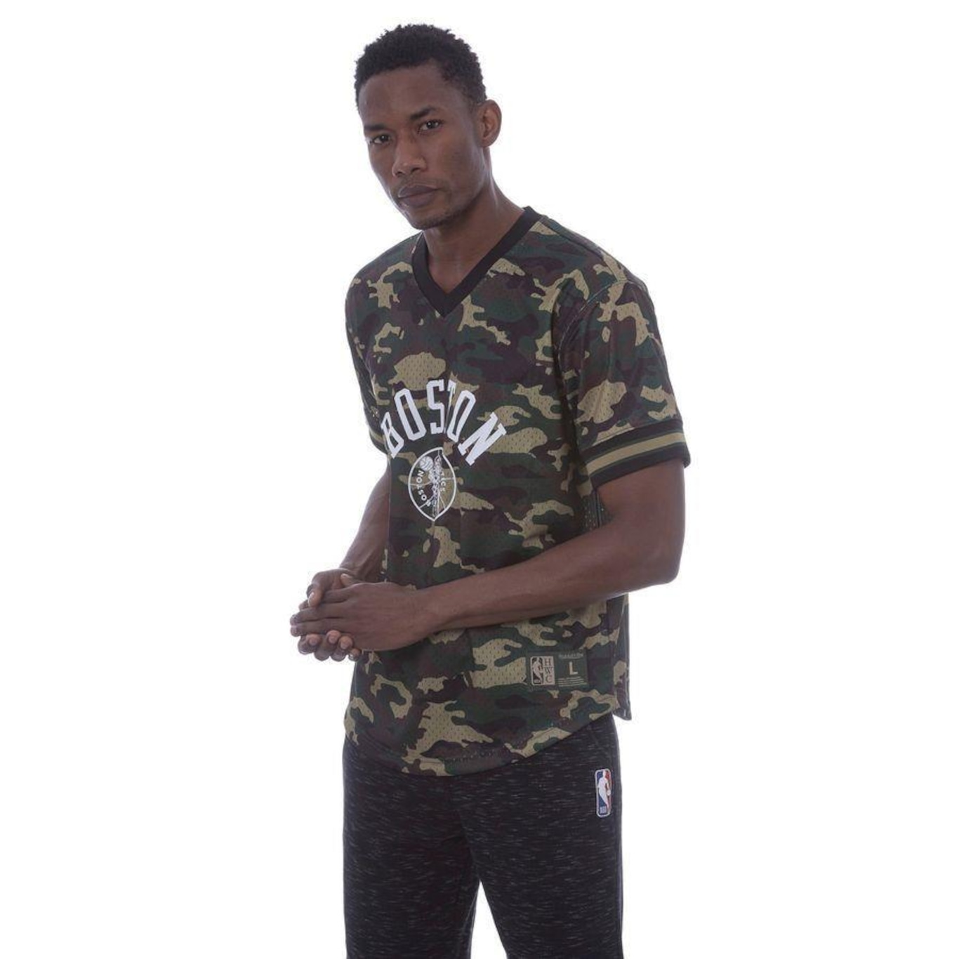 Camiseta Mitchell & Ness Swingman Camuflada Boston Celtics - Masculina - Foto 1