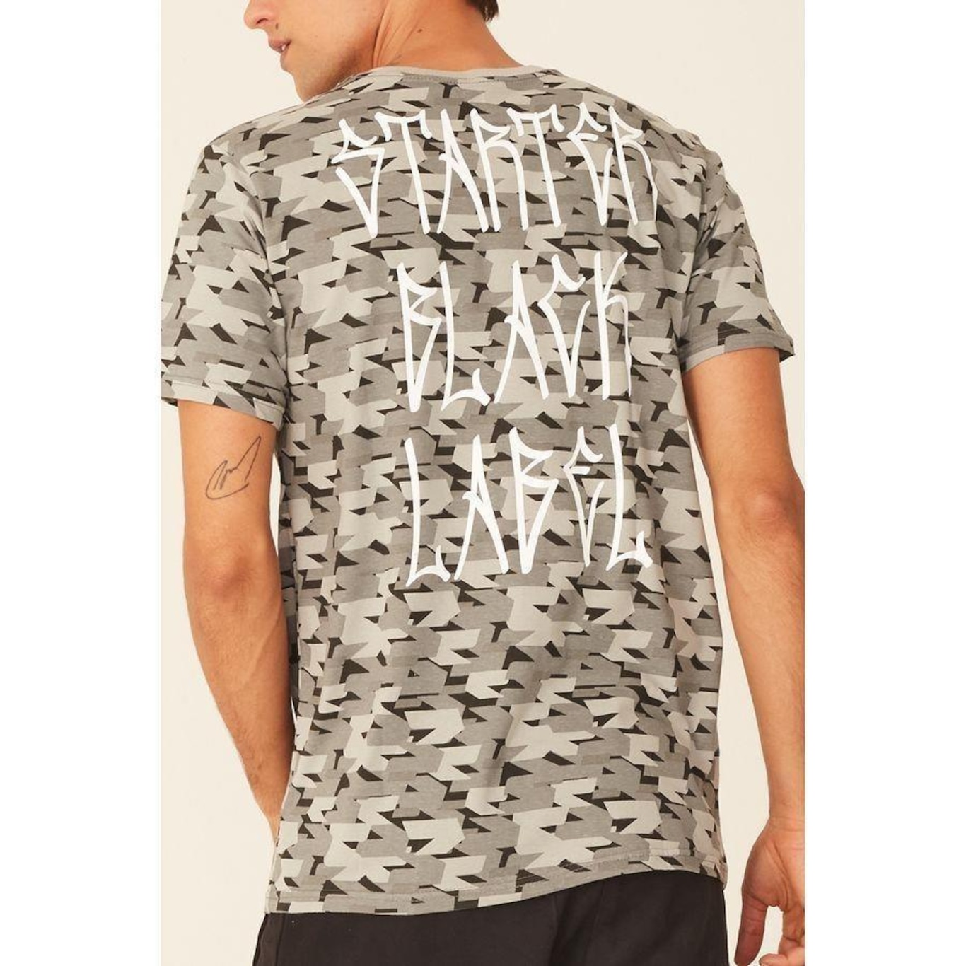 Camiseta Starter Especial Estampada Pixo Black Label Cinza - Masculino - Foto 4