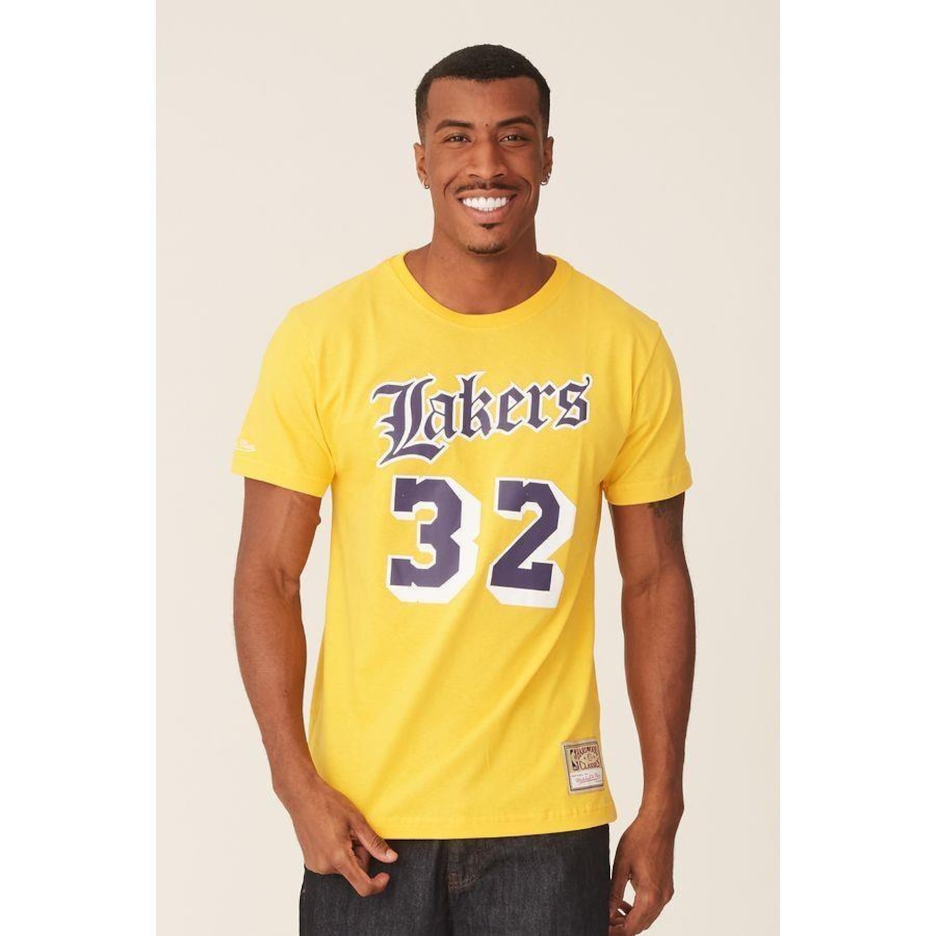 Camiseta Mitchell & Ness Estampada Los Angeles Lakers Magic Johnson - Masculina - Foto 1