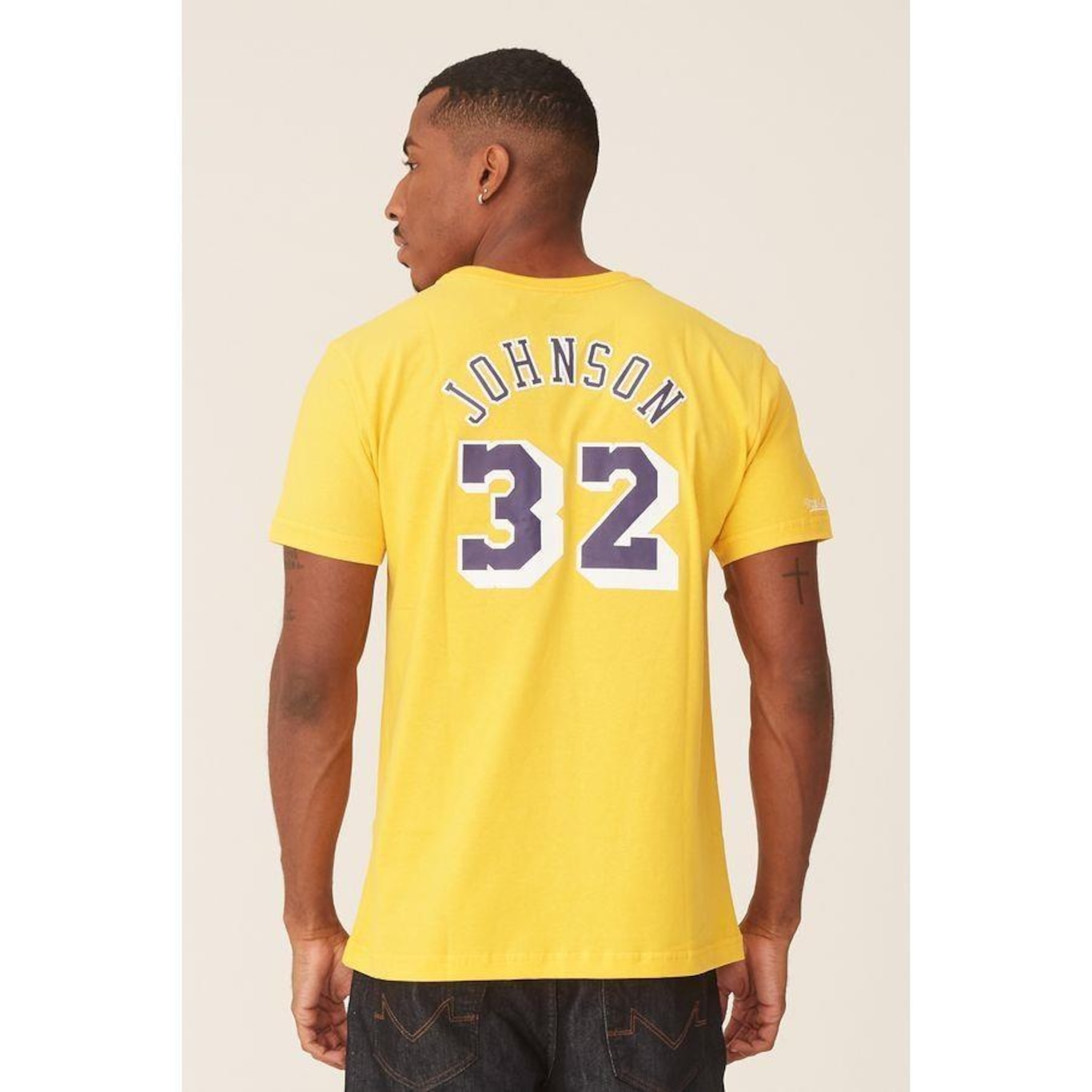 Camiseta Mitchell & Ness Estampada Los Angeles Lakers Magic Johnson - Masculina - Foto 3