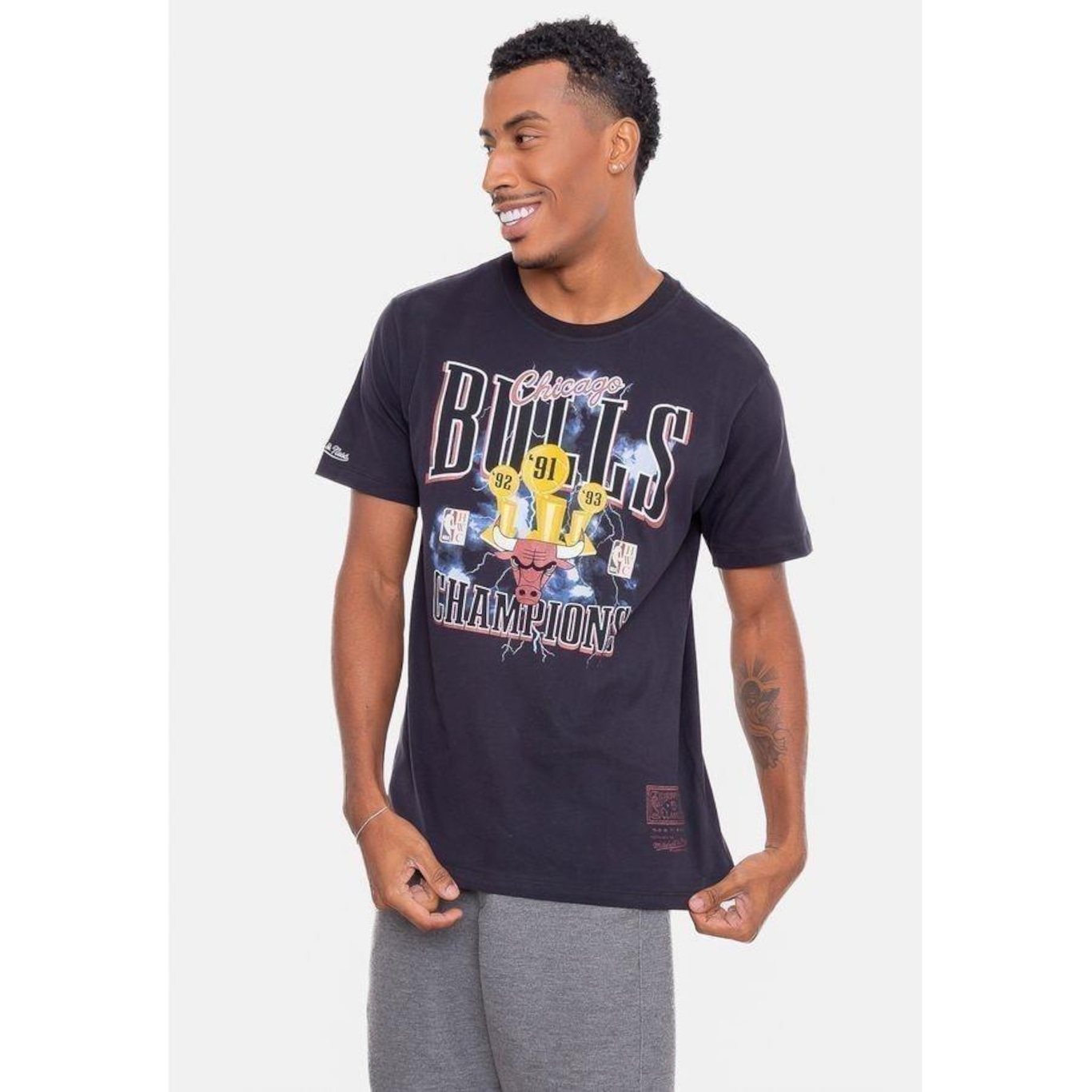 Camiseta Mitchell & Ness Nba Playoffs - Masculina - Foto 4