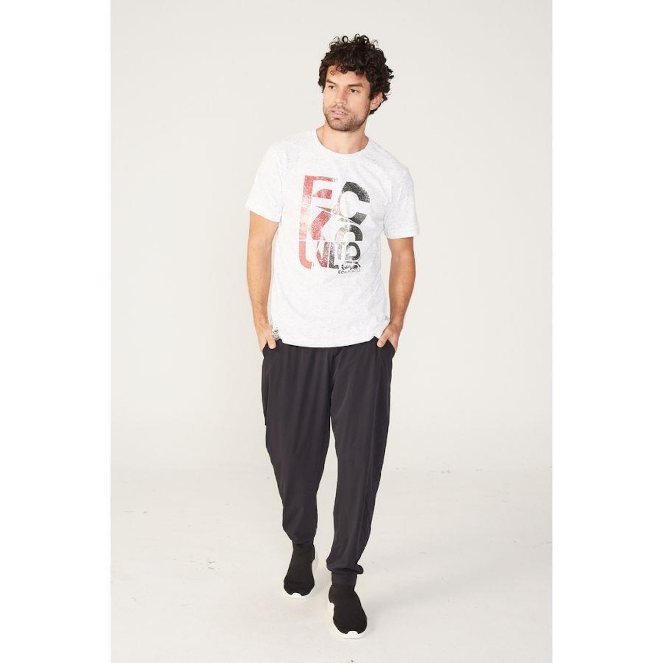 Camiseta Ecko Estampada - Masculina - Foto 3