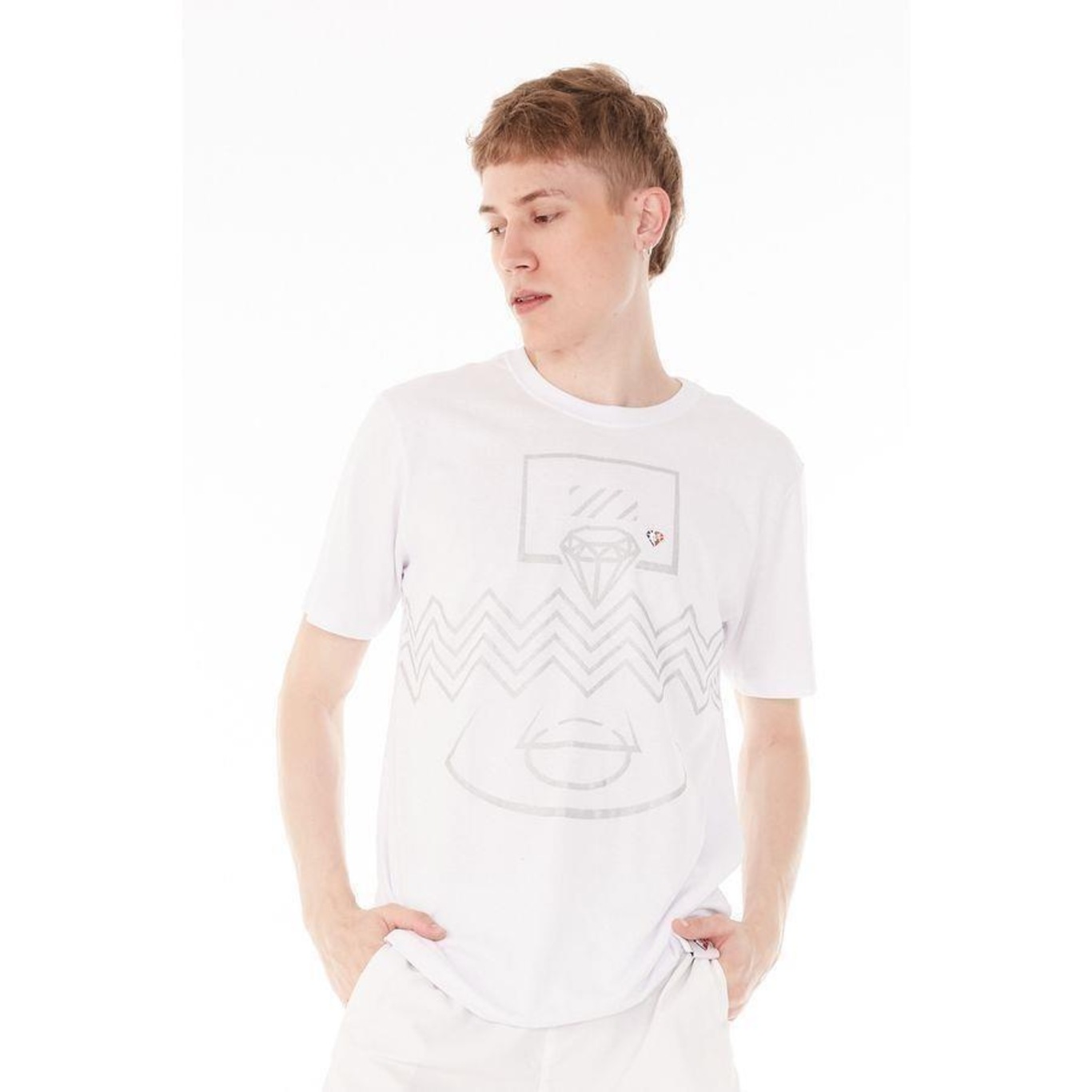 Camiseta Nba Especial Basketball Court - Masculina - Foto 3