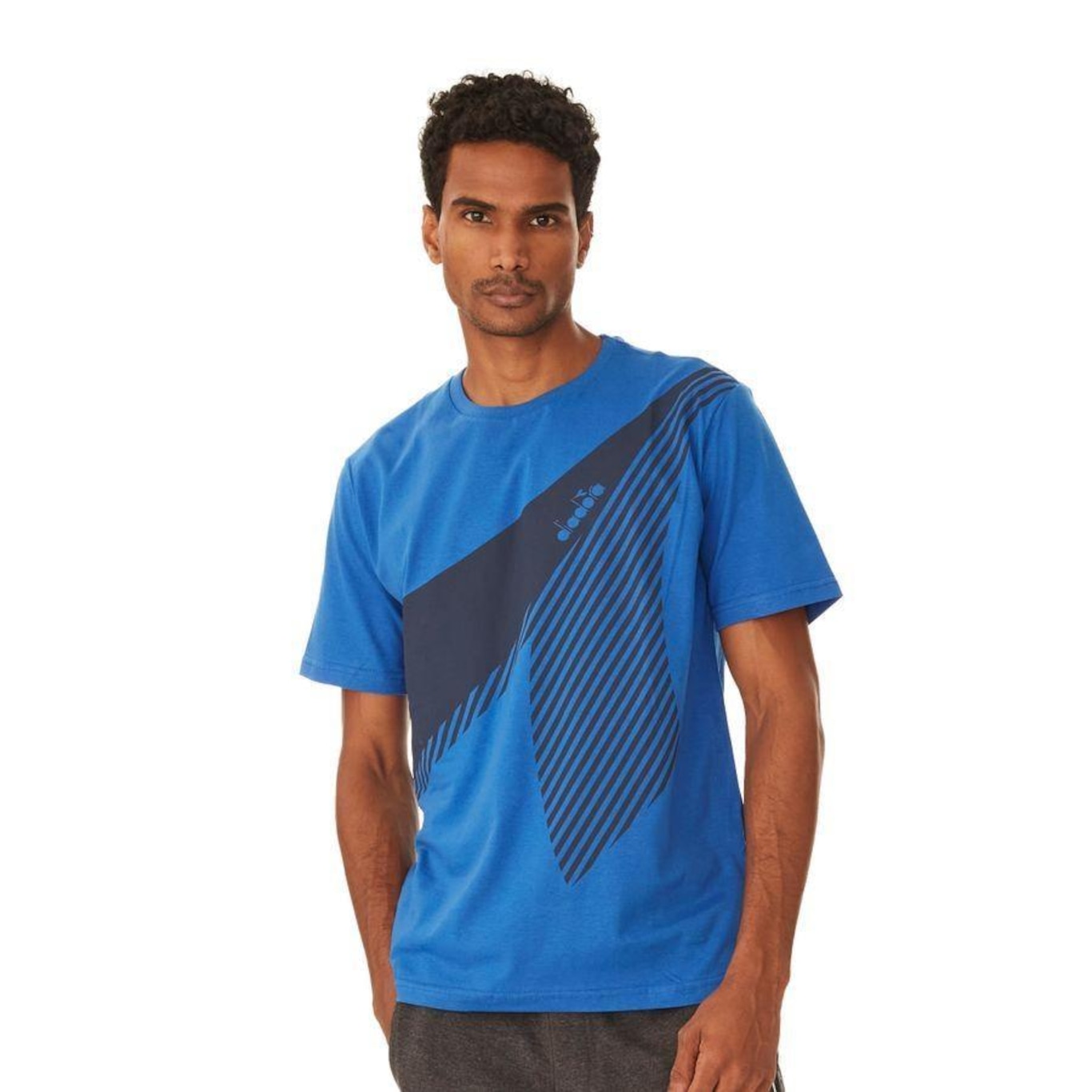 Camiseta Diadora Big Frieze - Masculina - Foto 3