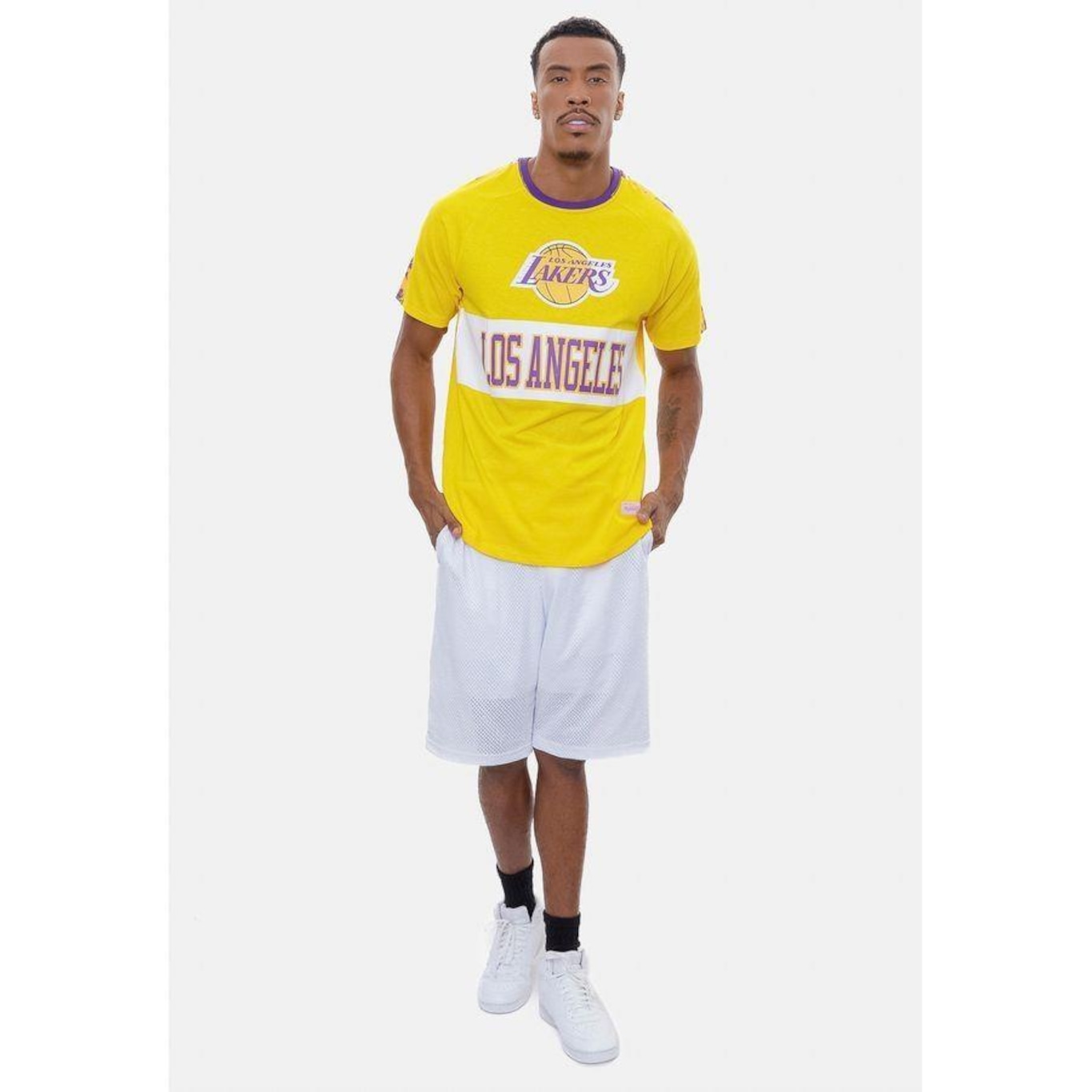 Camiseta Mitchell & Ness Especial Los Angeles Lakers - Masculina - Foto 2