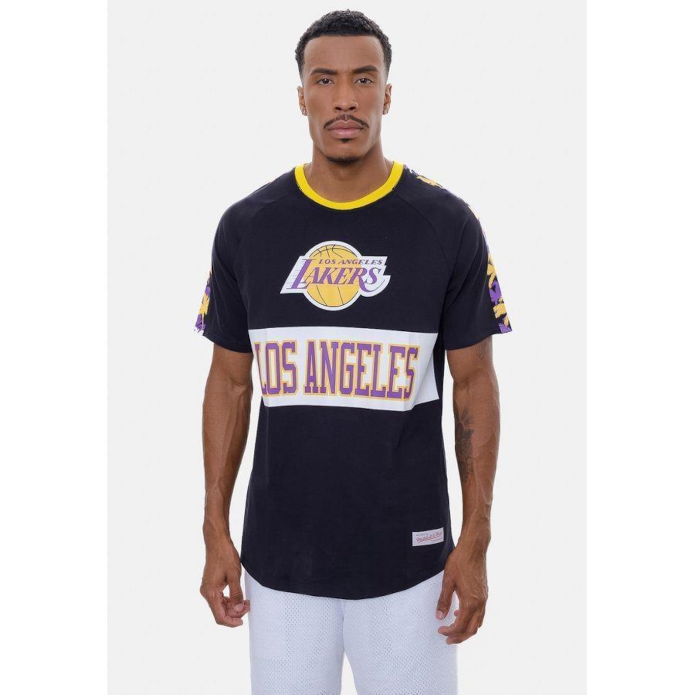 Camiseta Mitchell & Ness Especial Los Angeles Lakers - Masculina - Foto 2