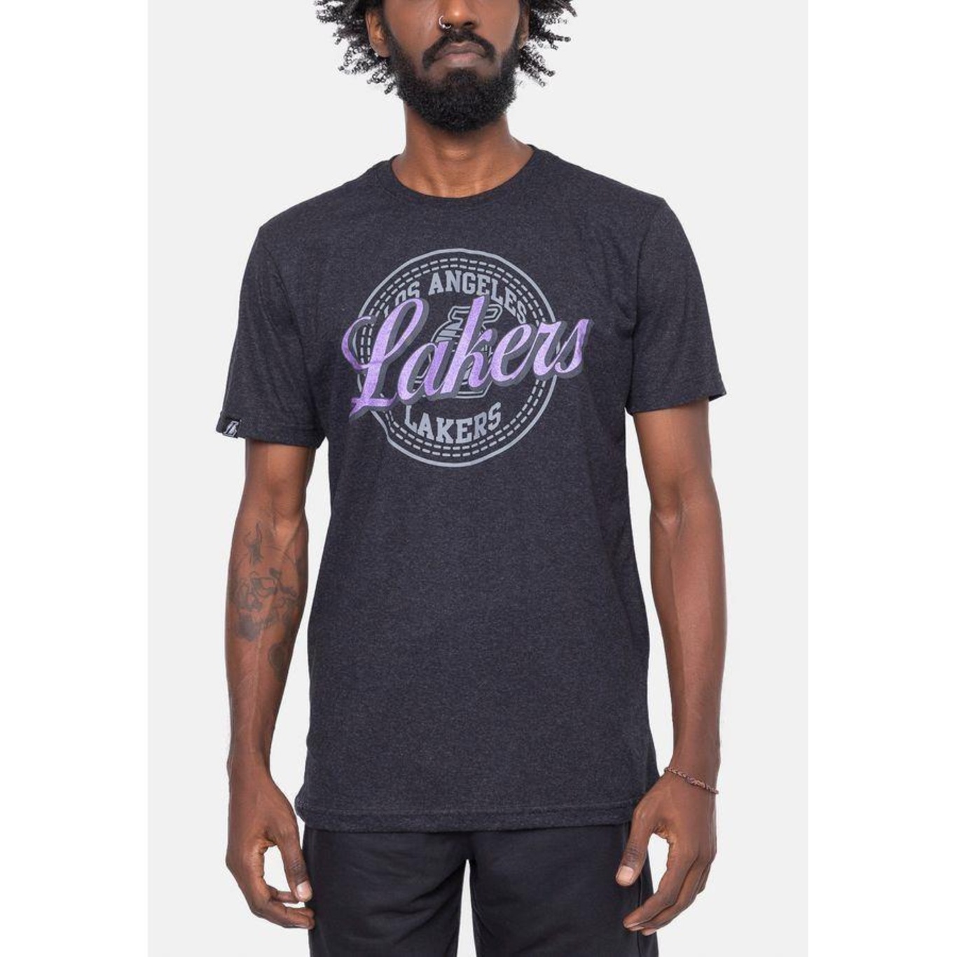 Camiseta NBA Metal Team Los Angeles Lakers - Masculina - Foto 3