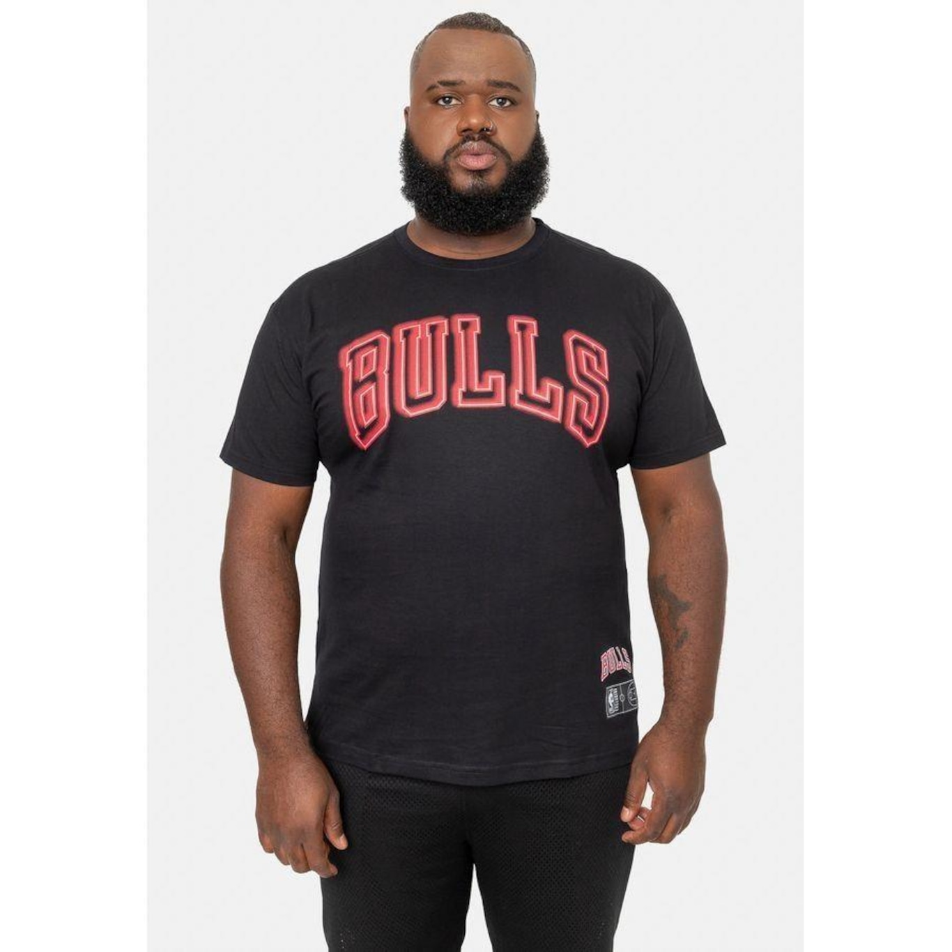 Camiseta Nba Plus Size Blur Logo Chicago Bulls Preta - Nba - Foto 1