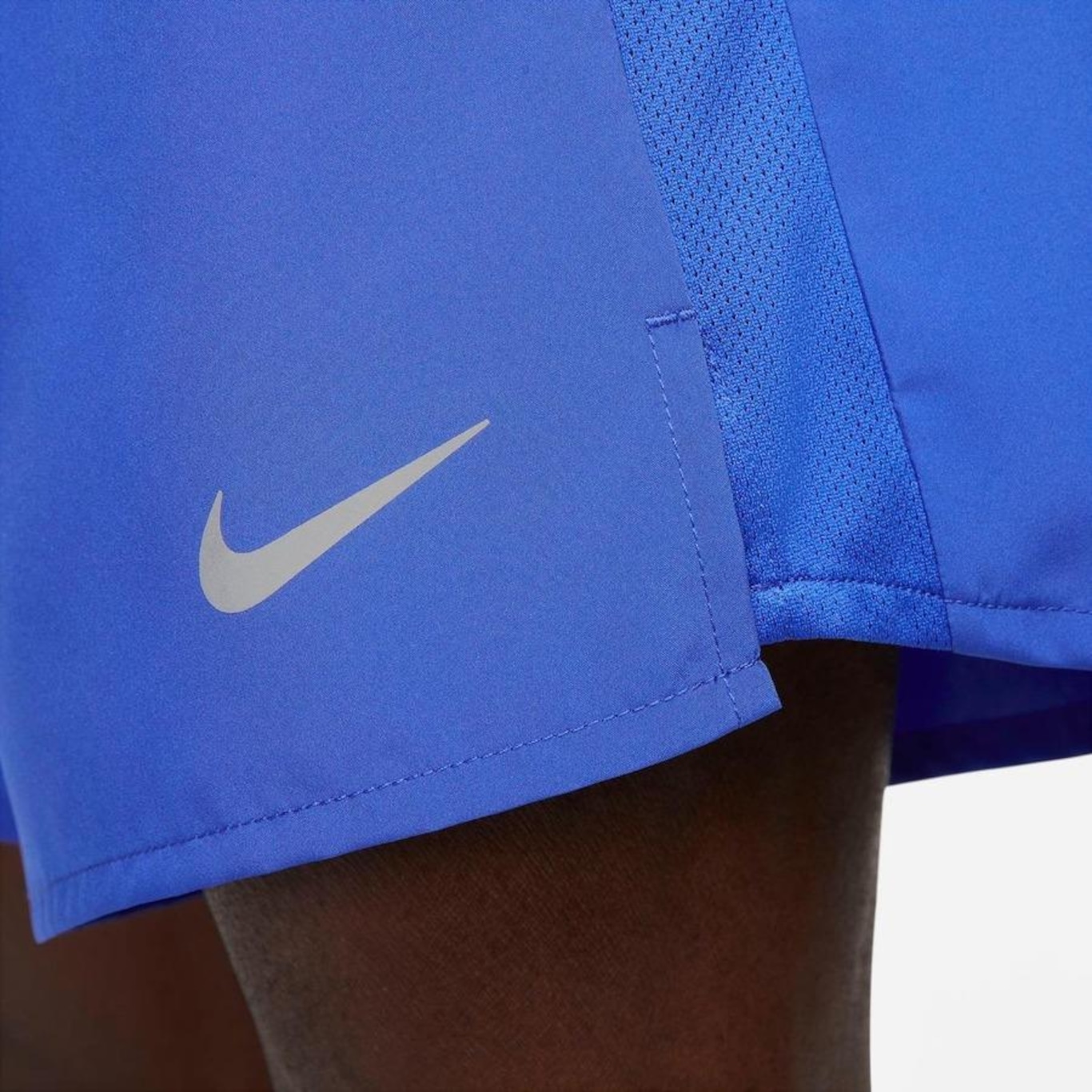 Shorts Nike Challenger - Masculino - Foto 6