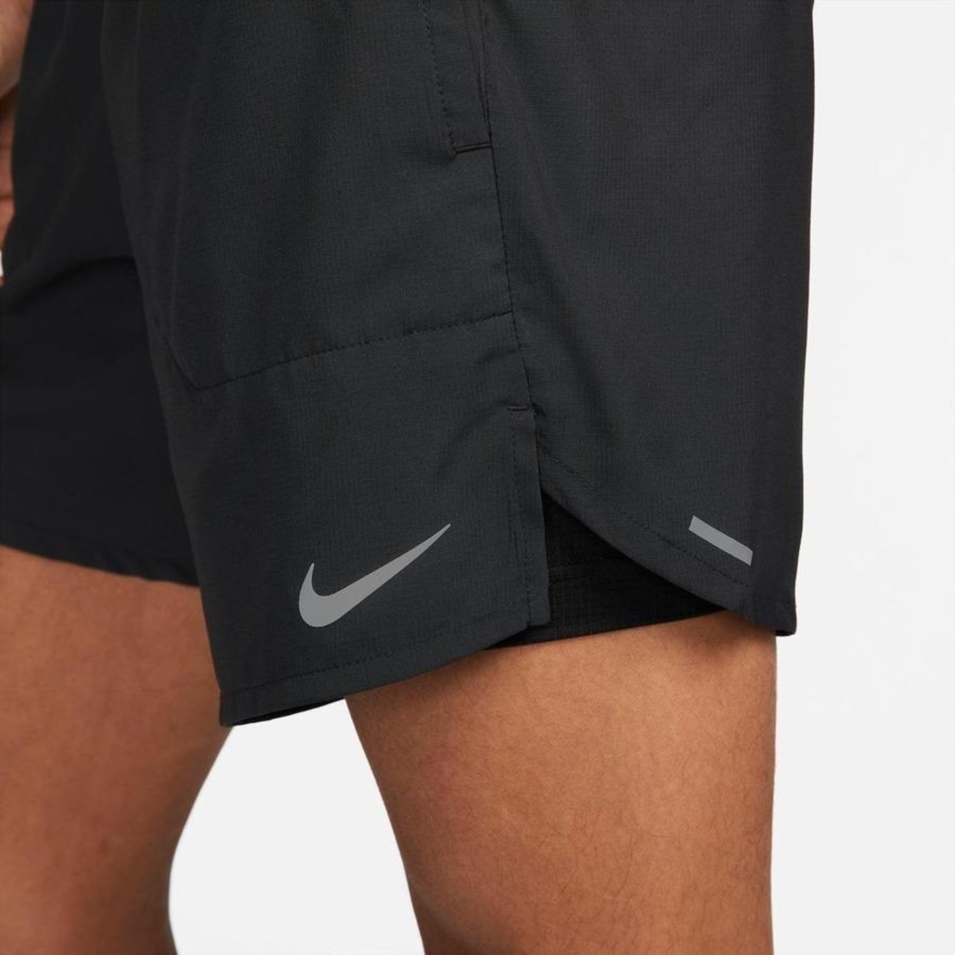 Shorts Nike Dri-Fit Stride - Masculino - Foto 2