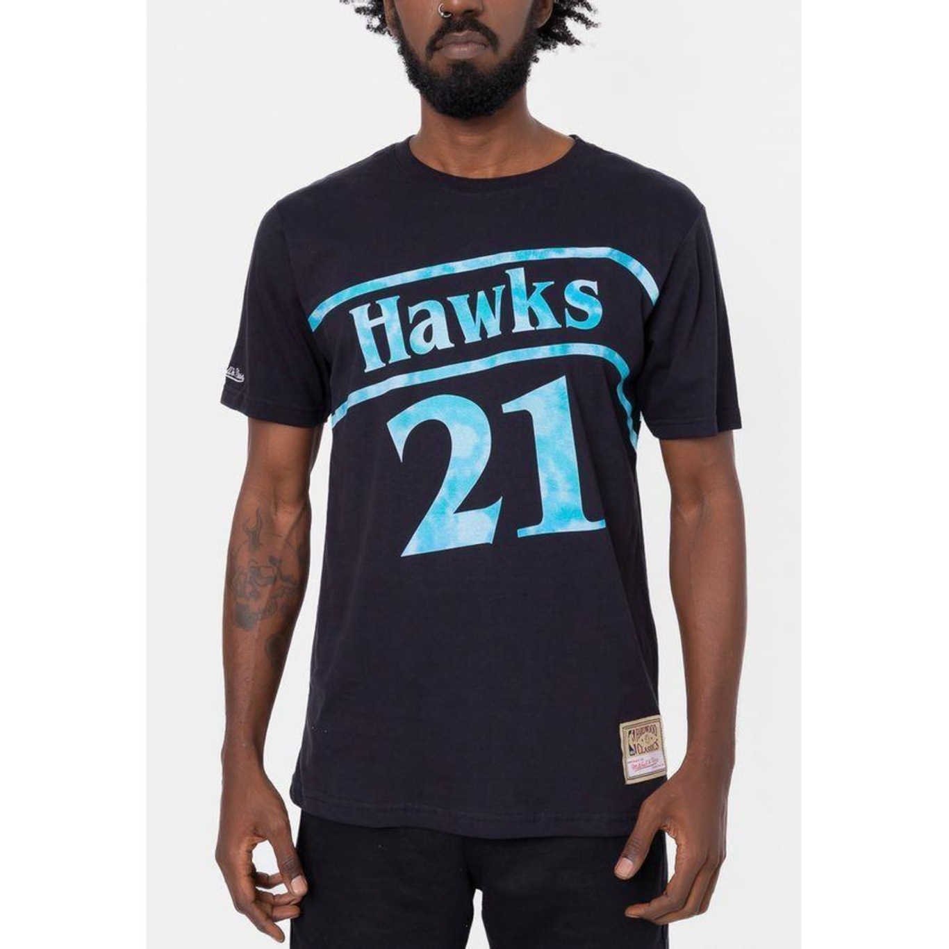 Camiseta Mitchell & Ness Tie Dye Black Atlanta Hawks - Masculina - Foto 1