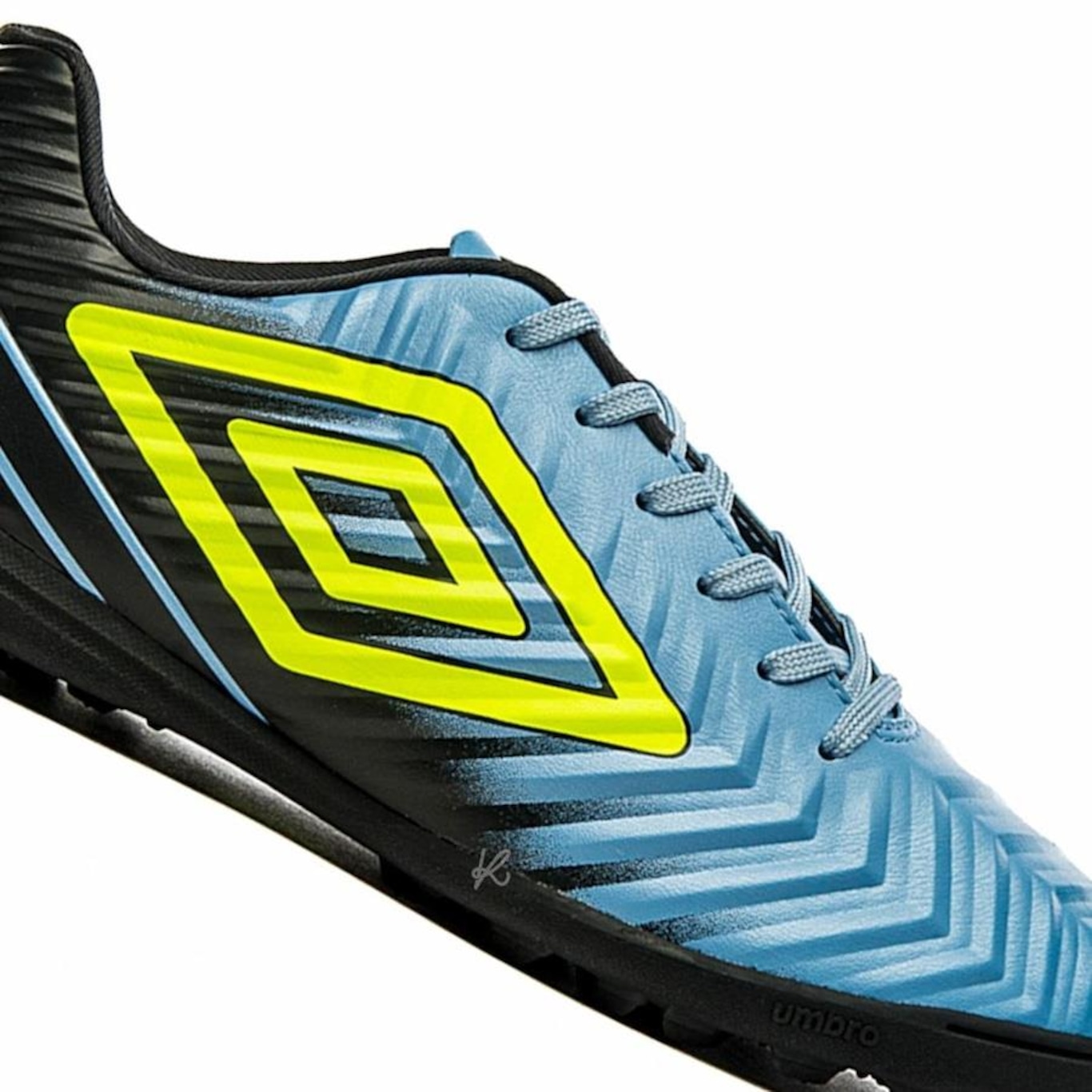 Chuteira Society Umbro Fifty V + Meias - Adulto - Foto 3