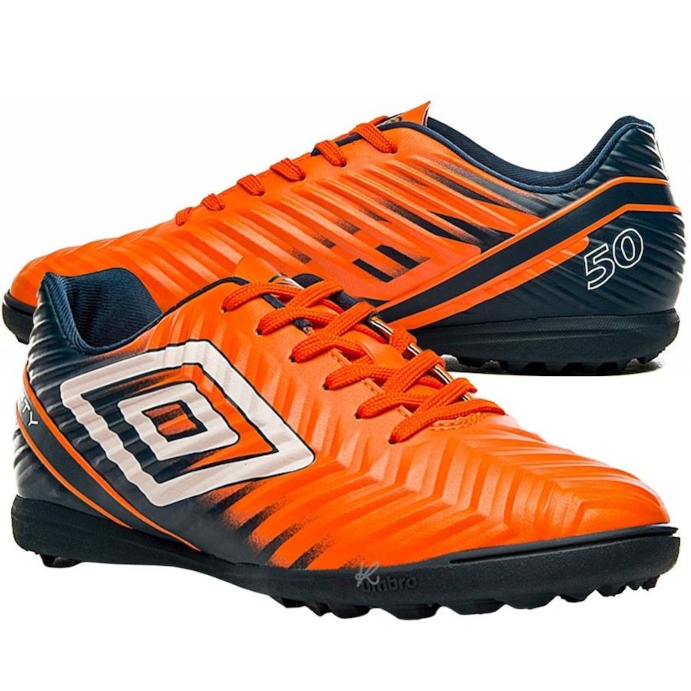 Chuteira Society Umbro Fifty V + Meias - Adulto - Foto 2