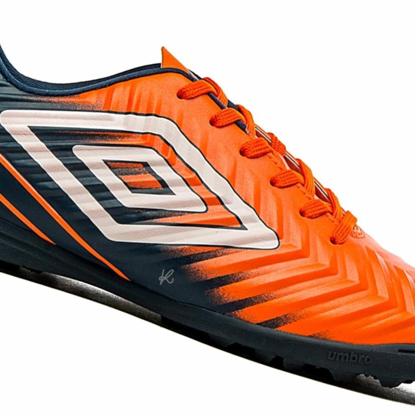 Chuteira Society Umbro Fifty V + Meias - Adulto - Foto 3