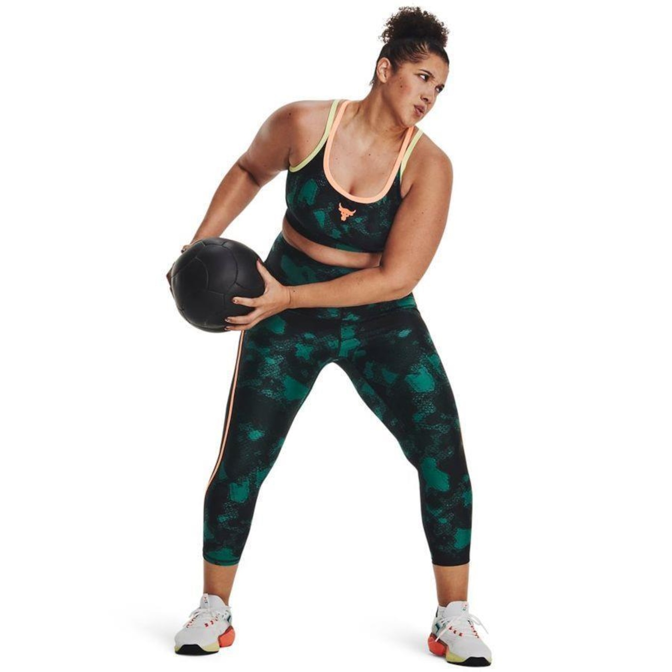 Calça Legging de Treino Plus Size Under Armour Project Rock - Feminina - Foto 4