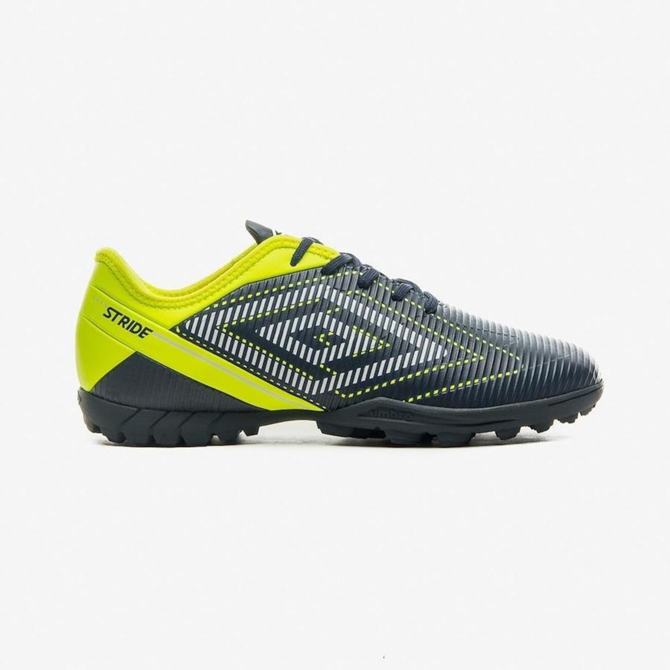 Chuteira Society Umbro Stride - Adulto - Foto 2