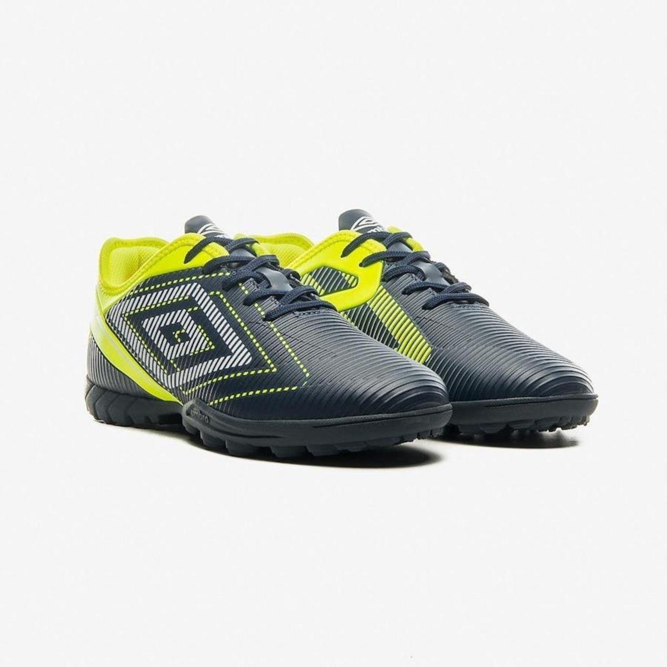 Chuteira Society Umbro Stride - Adulto - Foto 5