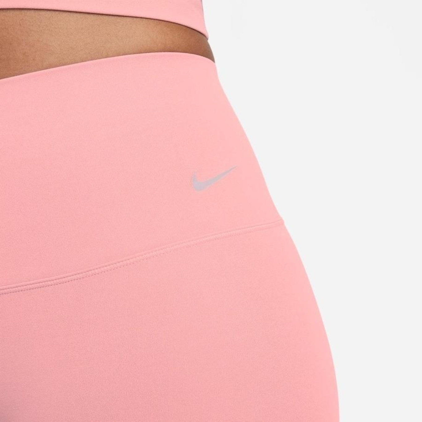 Shorts Nike Zenvy - Feminino - Foto 2