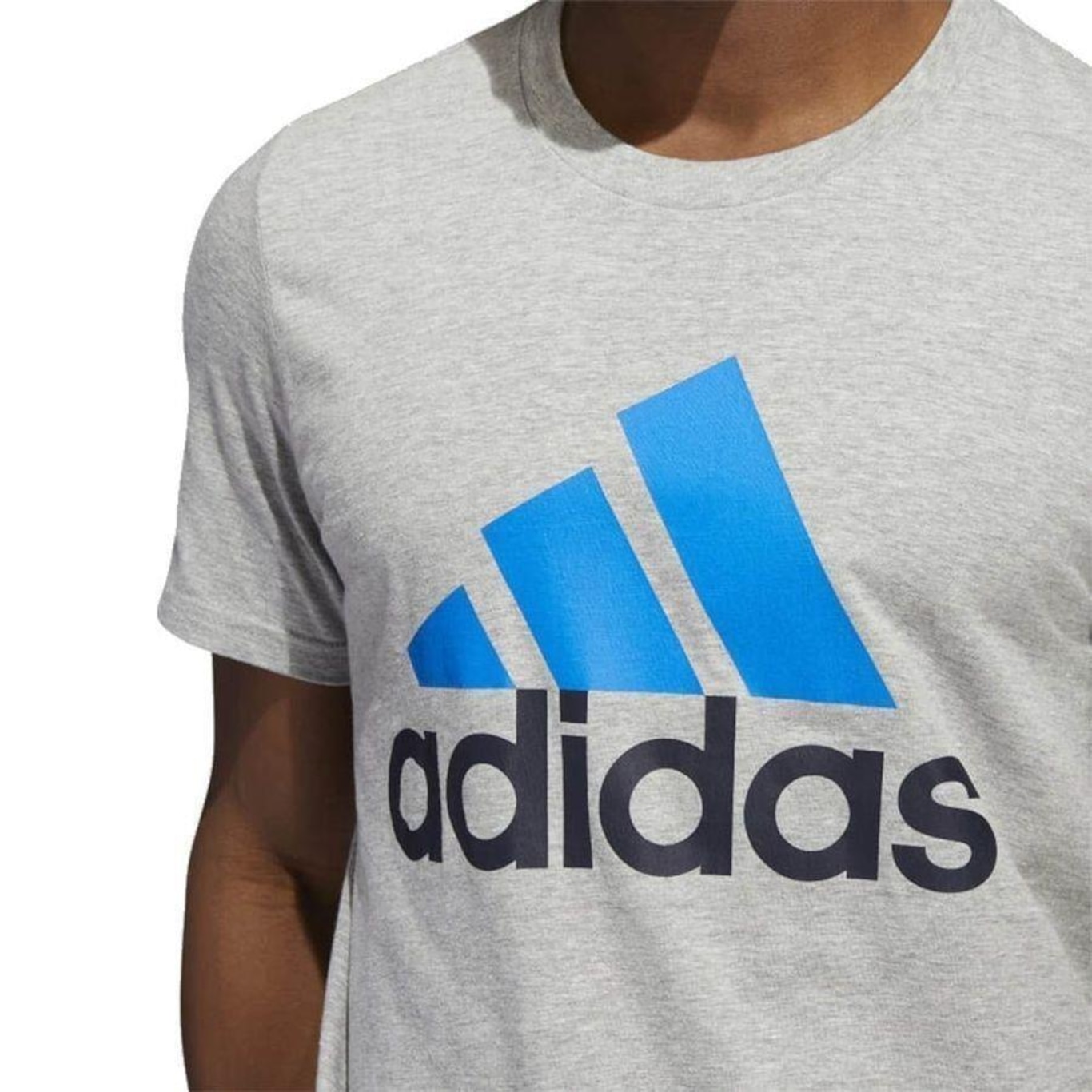 Camiseta adidas Basic Badge Of Sport - Masculina - Foto 2