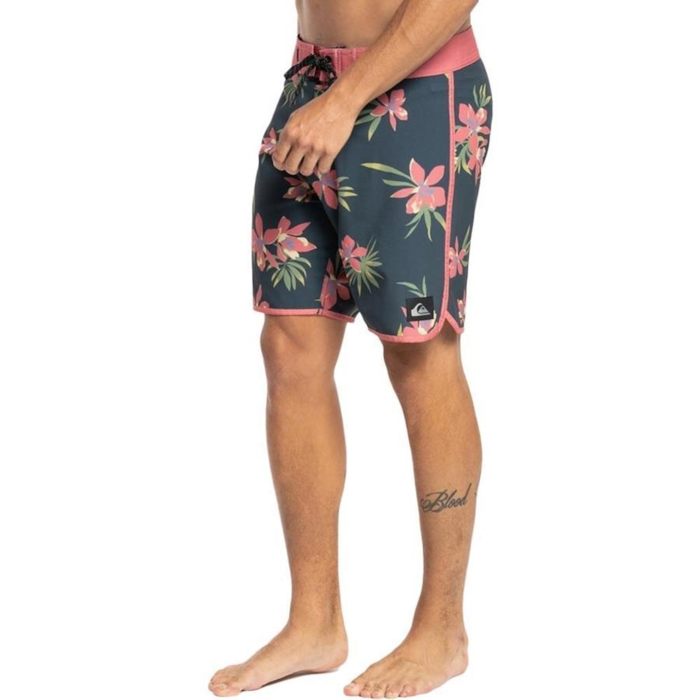 Bermuda Quiksilver Swell Scallop Flower 18 Wt23 - Masculina - Foto 1