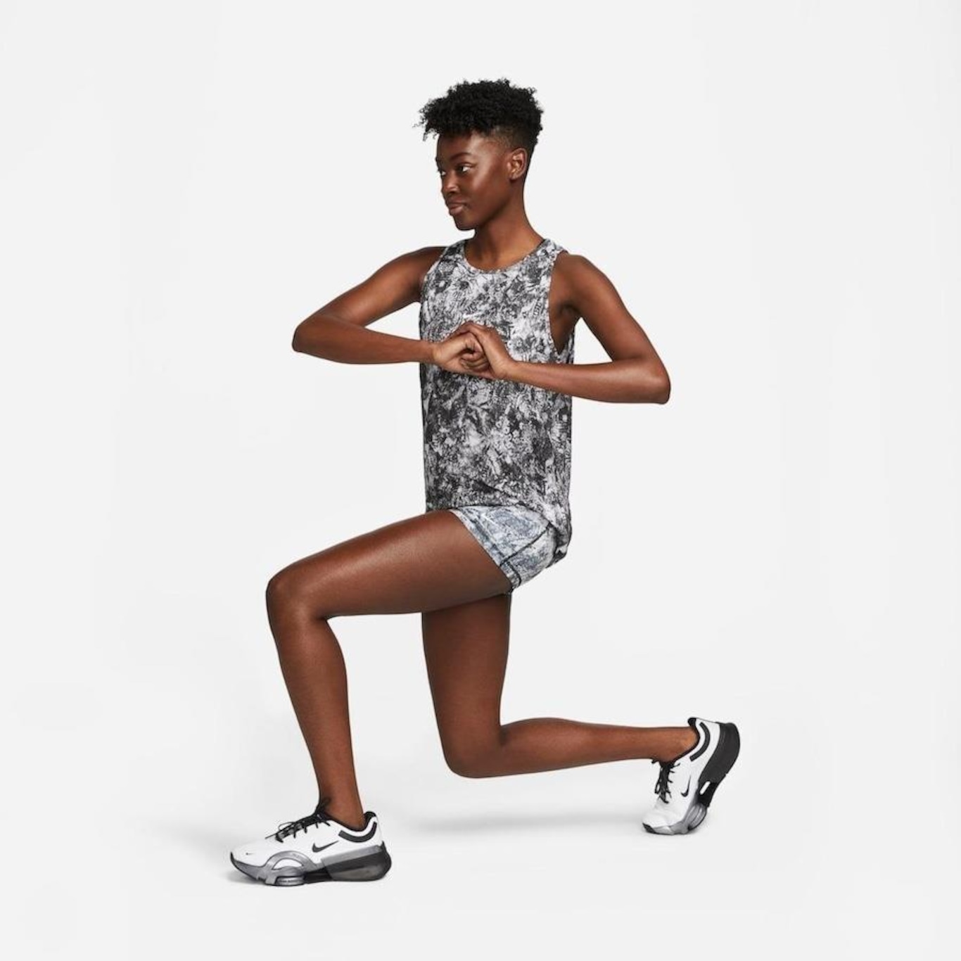 Shorts Nike Pro Dri-FIT - Feminino em Promoção