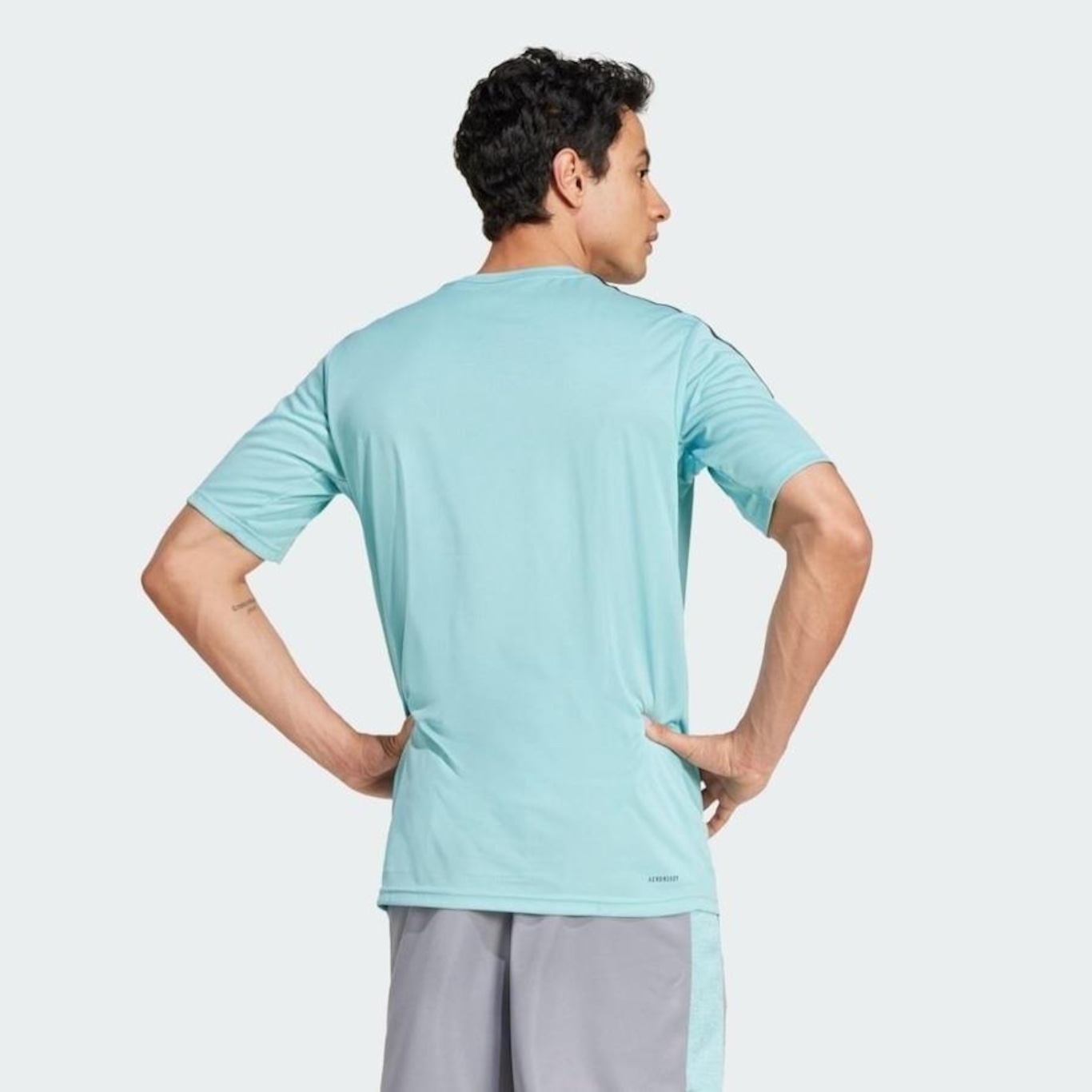 Camiseta adidas Essentials 3 Listras - Masculina - Foto 3