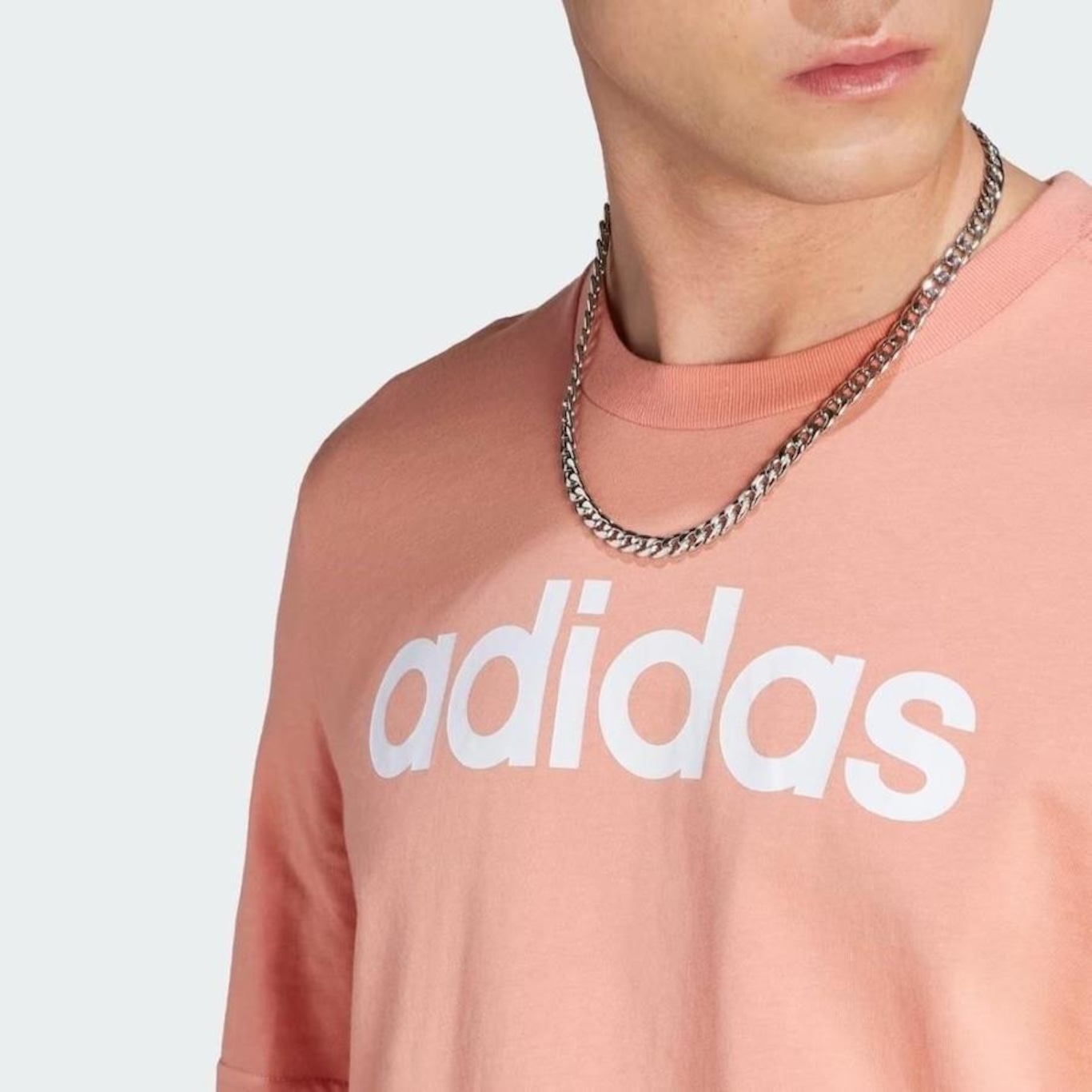 Camiseta adidas Logo Linear - Masculina - Foto 2