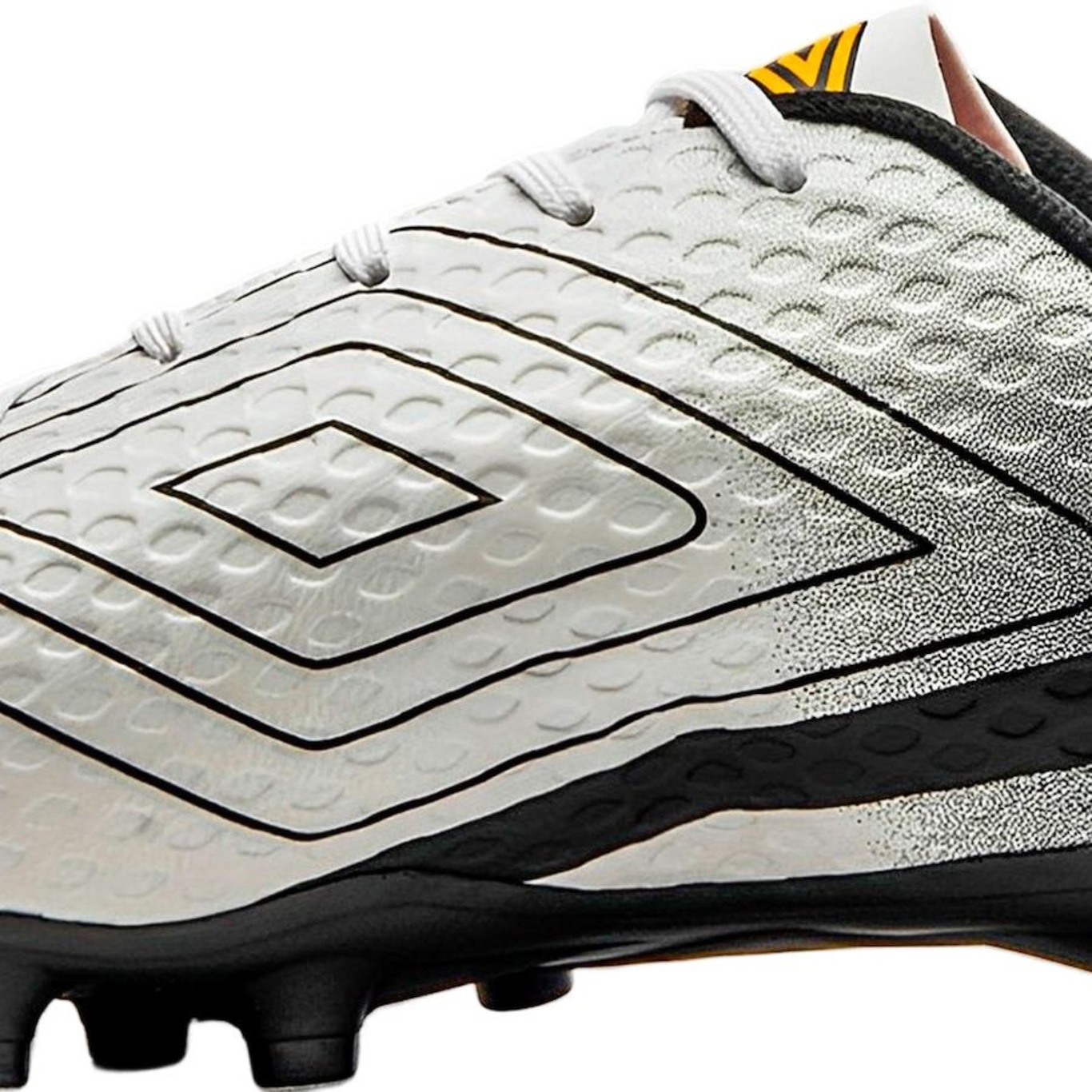 Chuteira Campo Umbro Warskin - Adulto - Foto 3