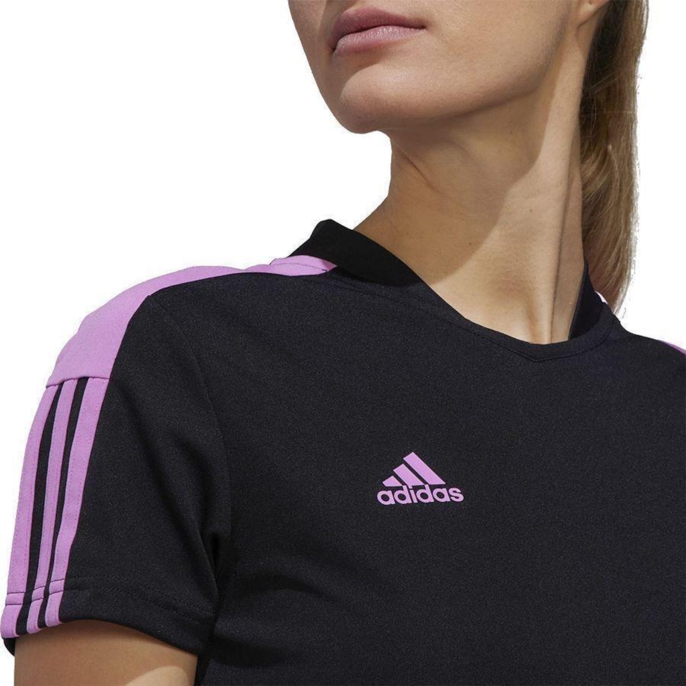 Camiseta adidas Tiro Treino 21 Essentials - Feminina