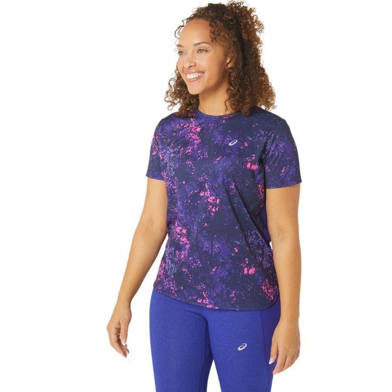 Camiseta Asics Mesh - Feminina - Foto 3