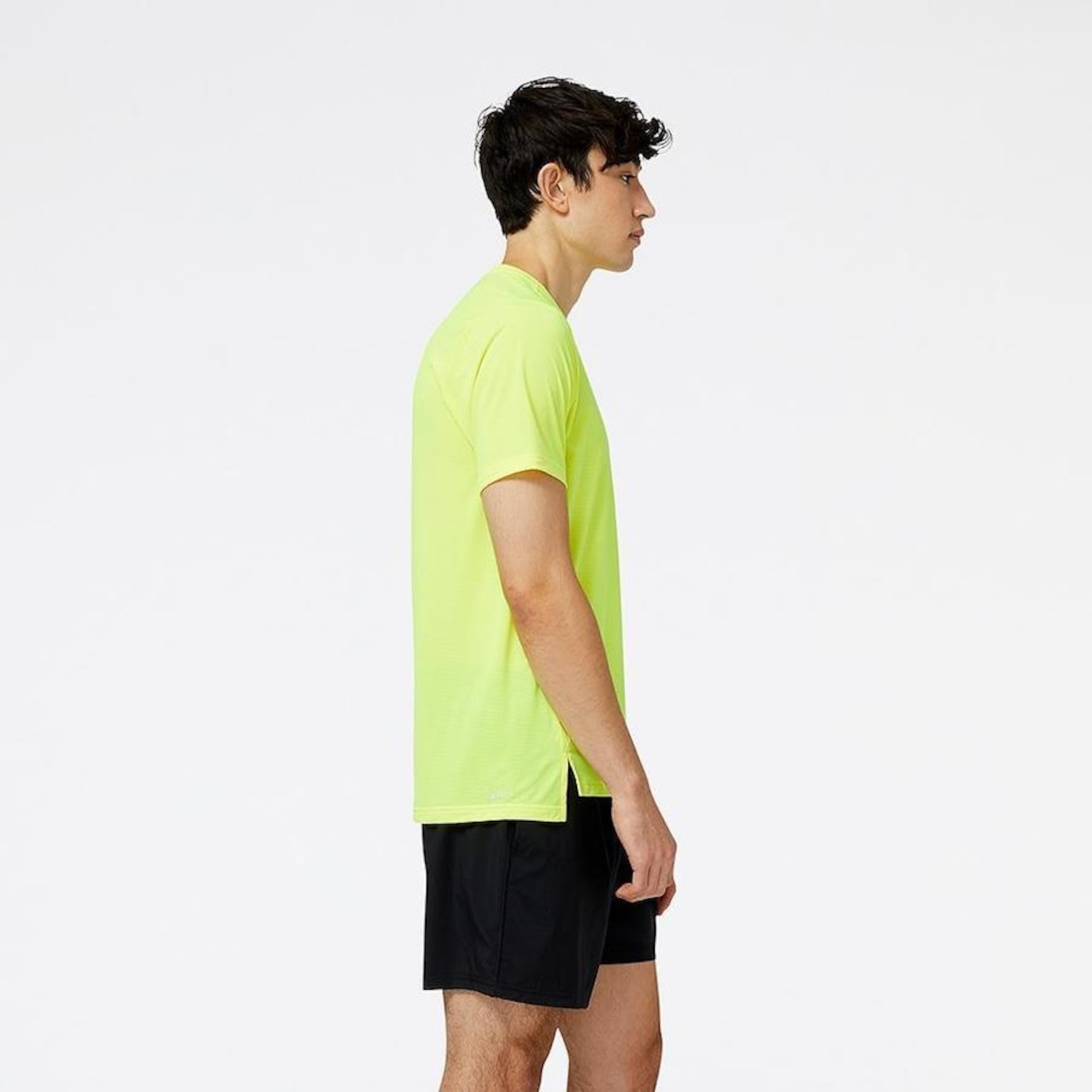 Camiseta New Balance Accelerate - Masculina - Foto 3