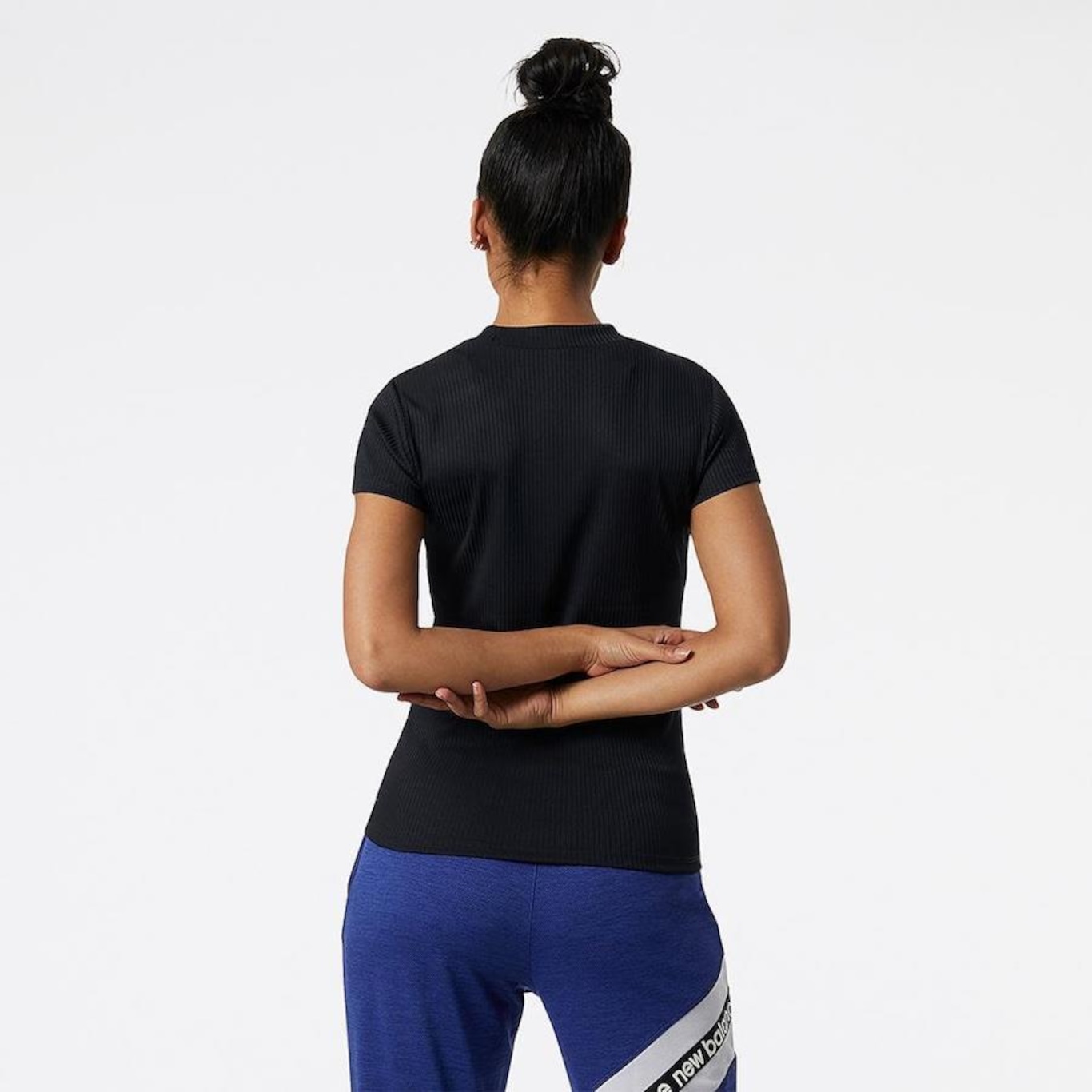 Camiseta New Balance Achiever - Feminina - Foto 2